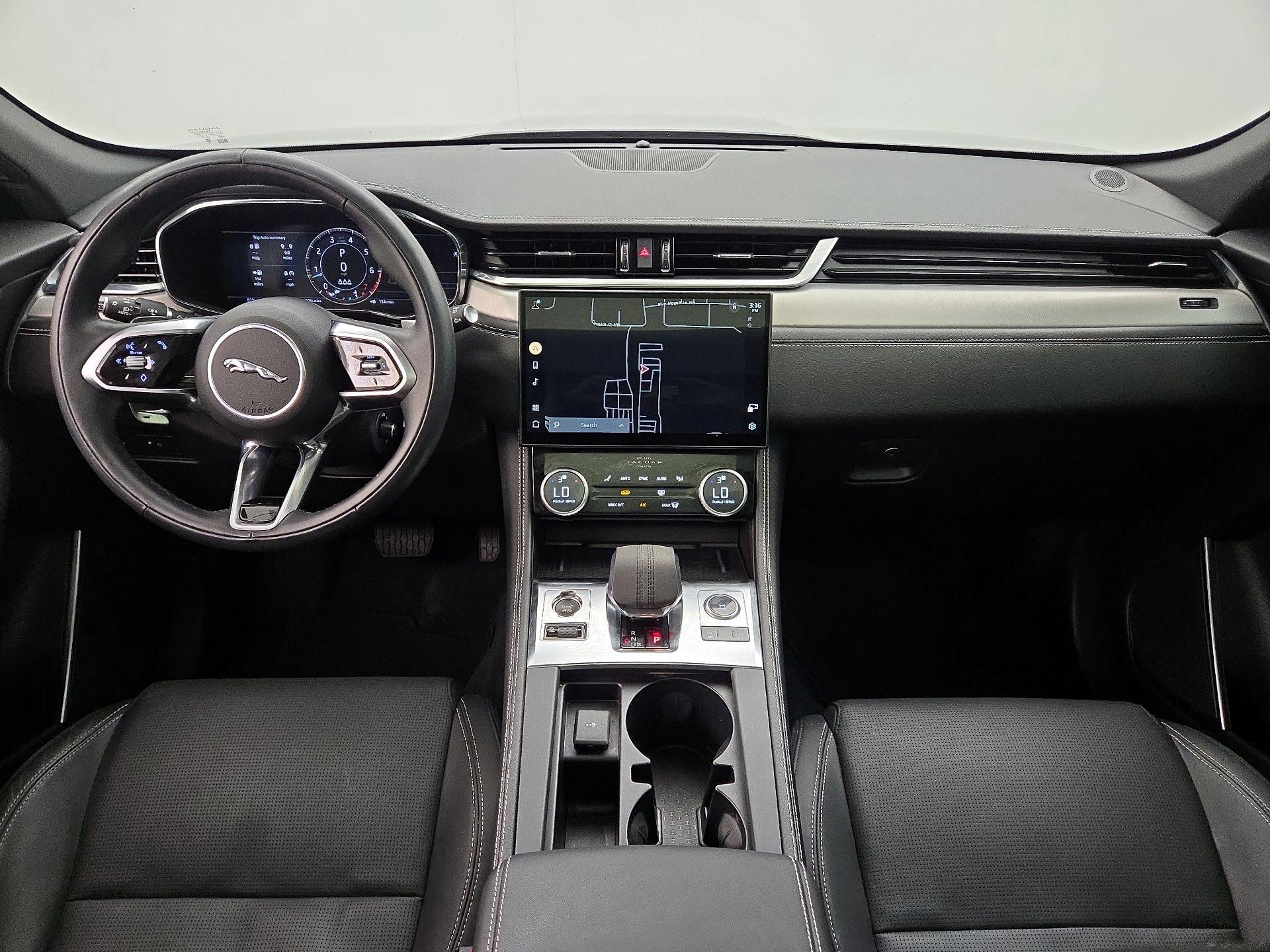 Thumbnail: 2024 Jaguar F-Pace - 9