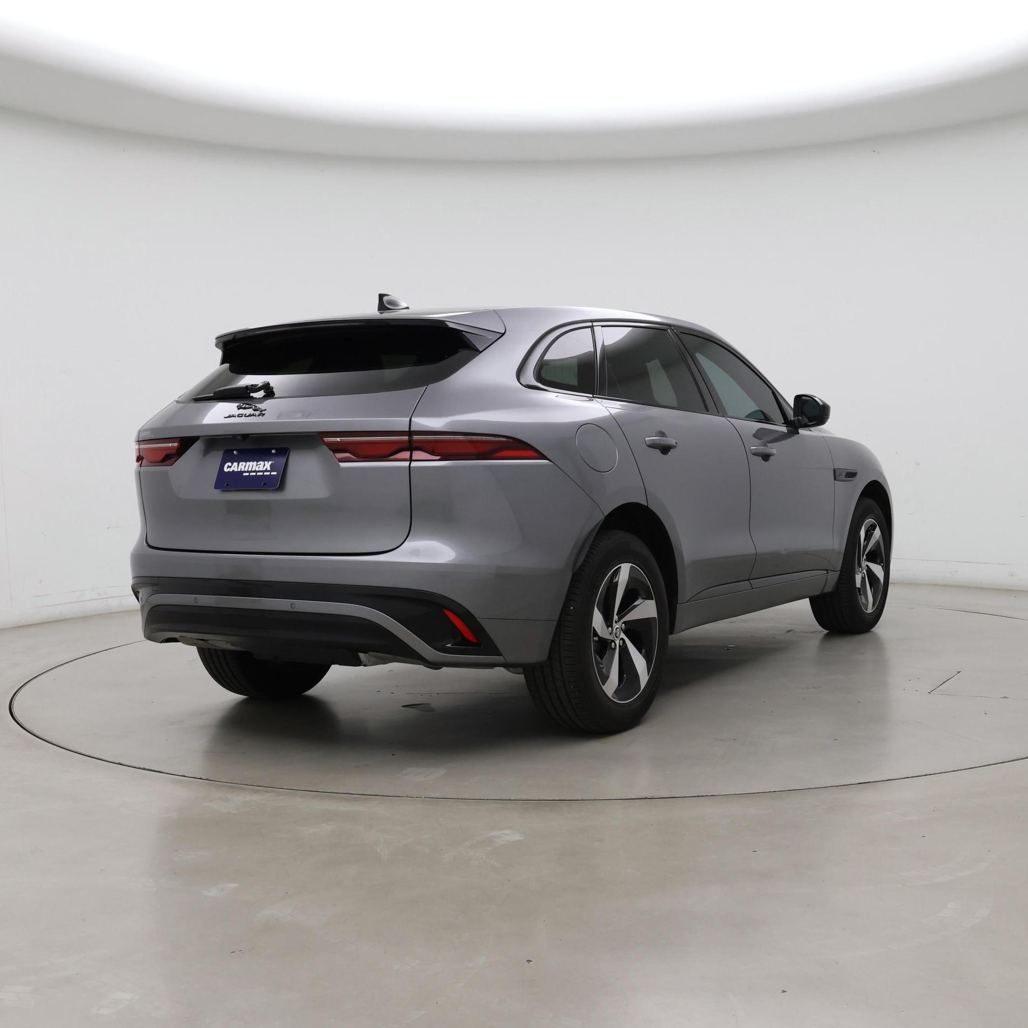 Thumbnail: 2024 Jaguar F-Pace - 8