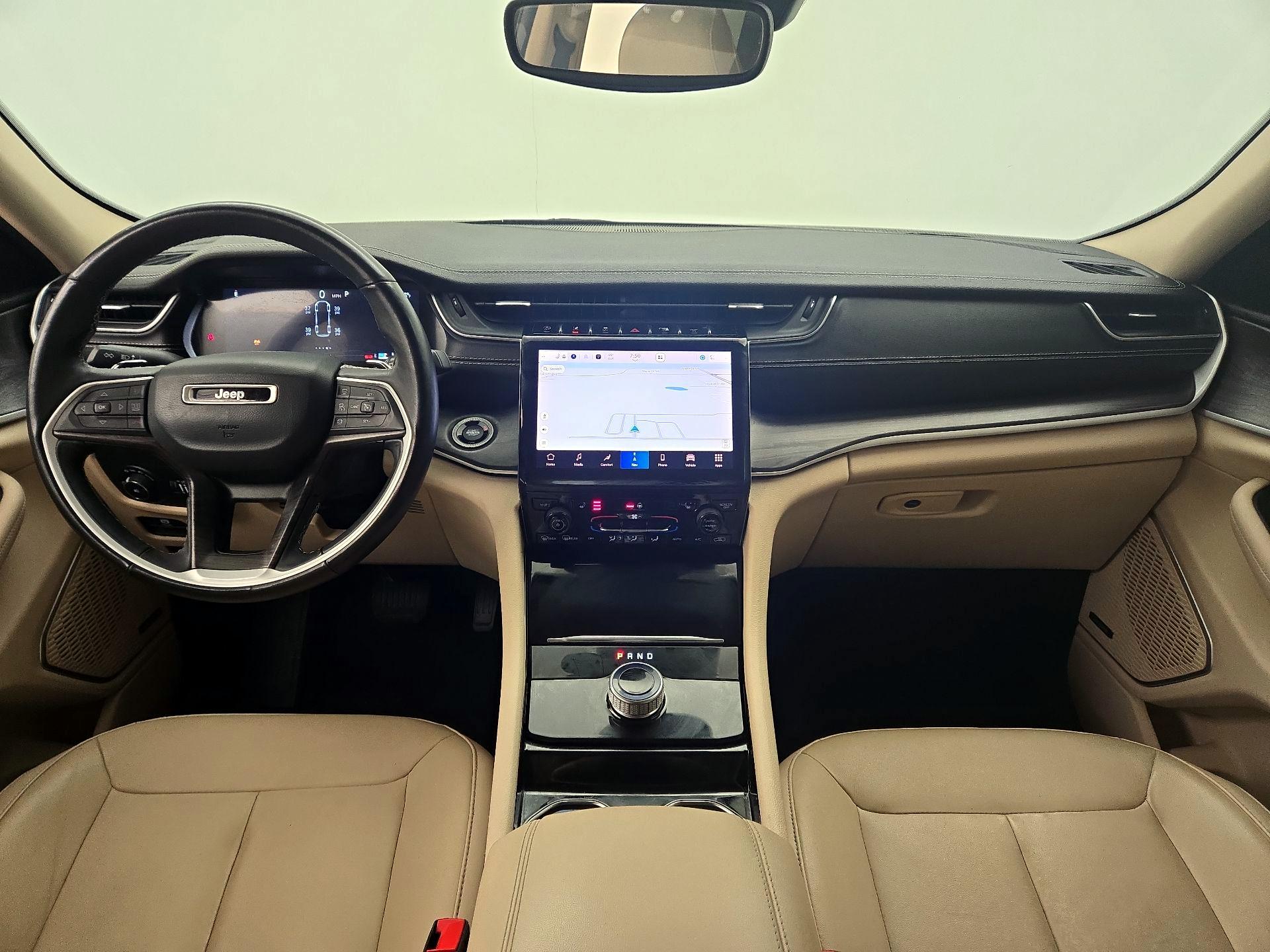 Thumbnail: 2022 Jeep Grand Cherokee L - 9