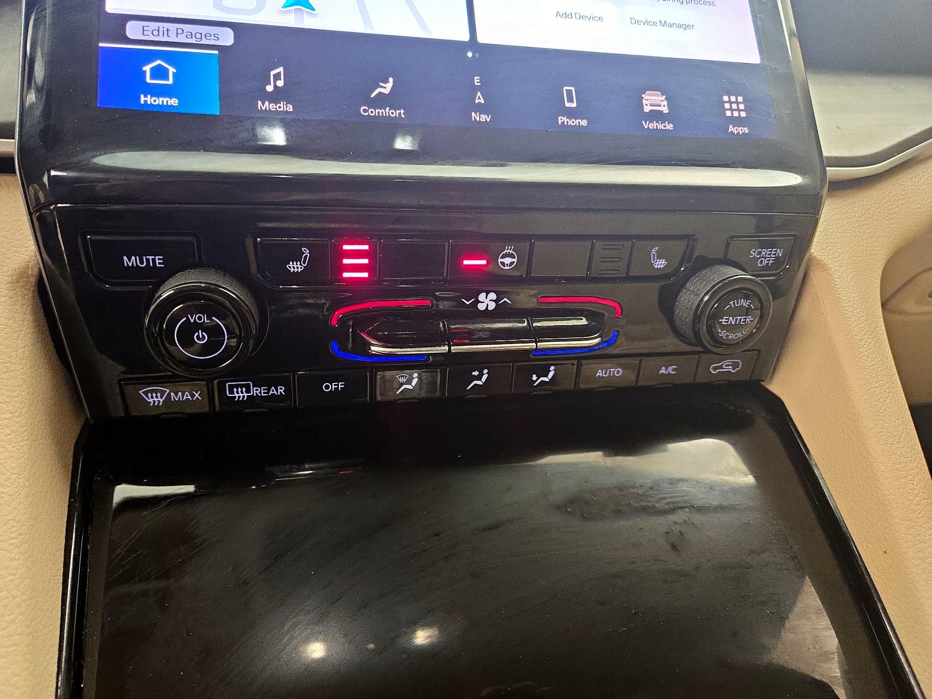 Thumbnail: 2022 Jeep Grand Cherokee L - 17