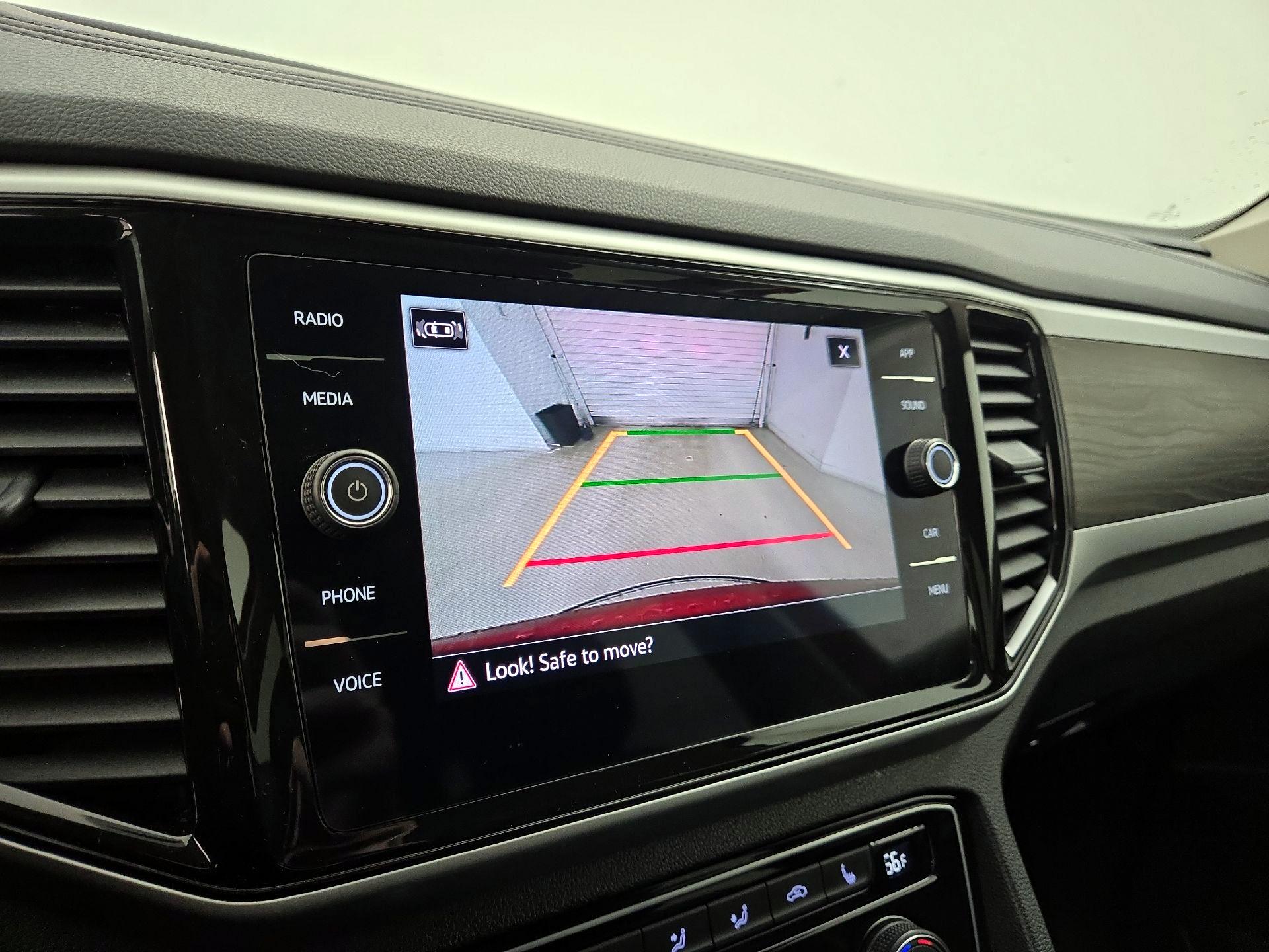 Thumbnail: 2022 Volkswagen Atlas - 14