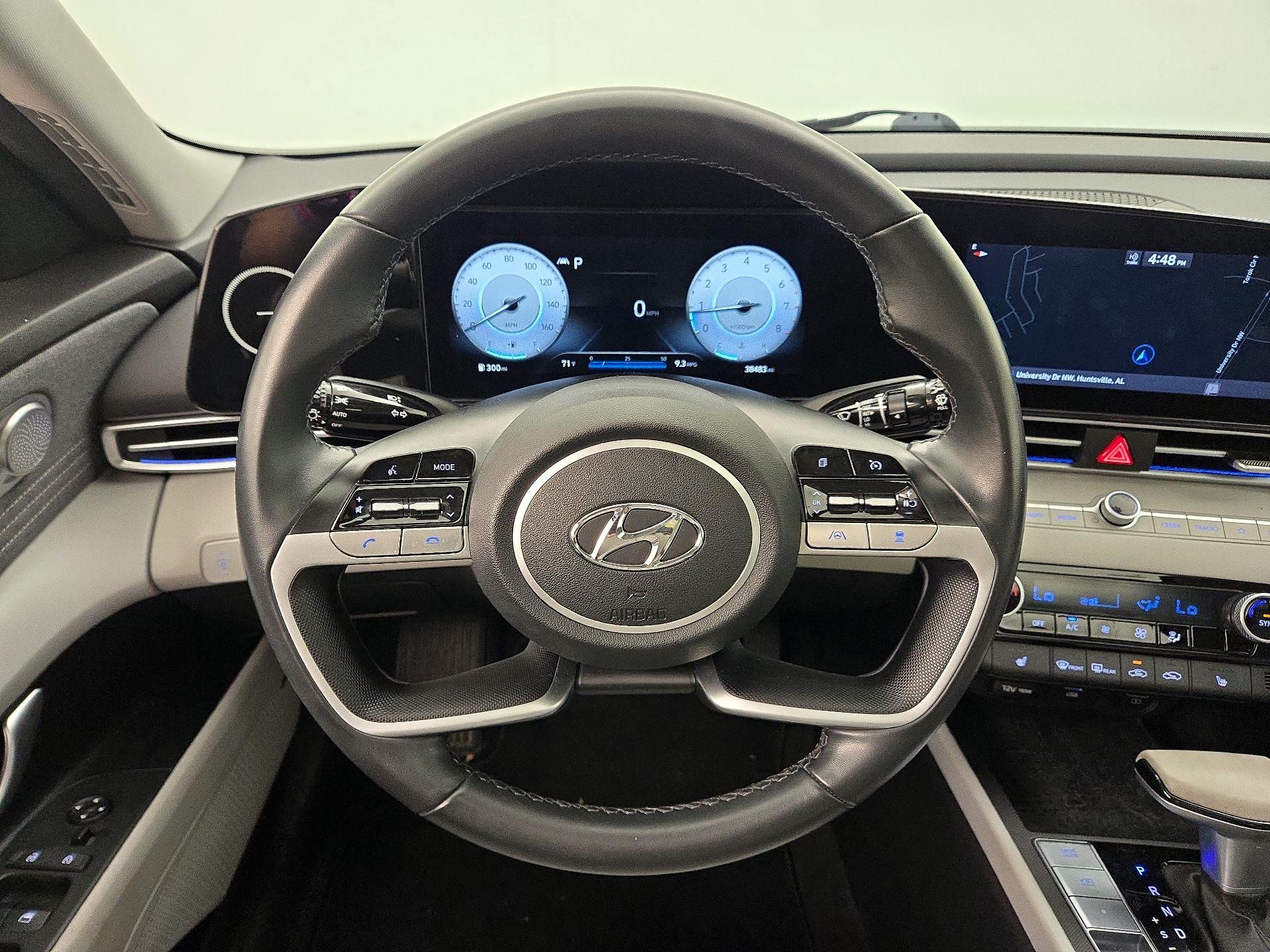 Thumbnail: 2021 Hyundai Elantra - 10