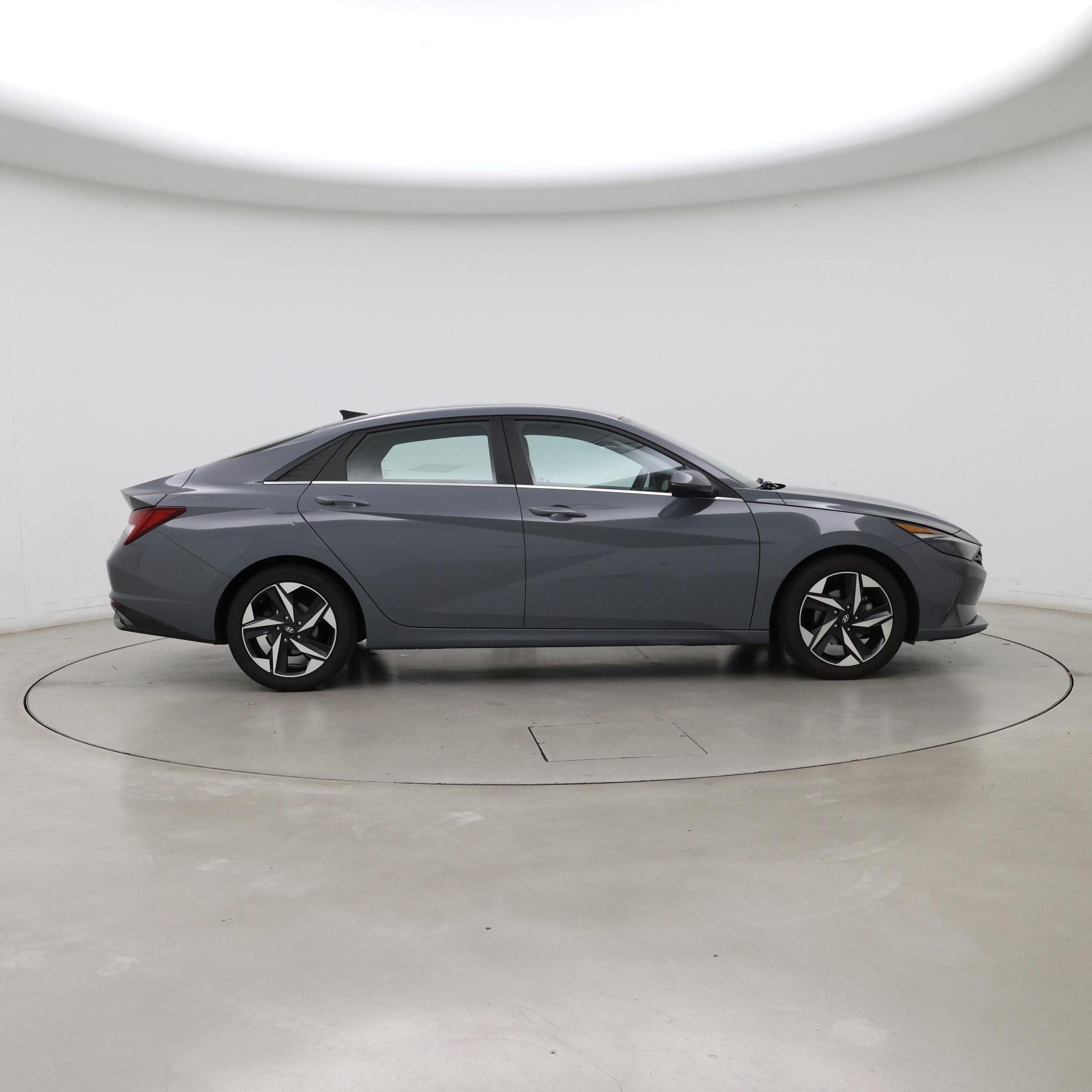 Thumbnail: 2021 Hyundai Elantra - 7