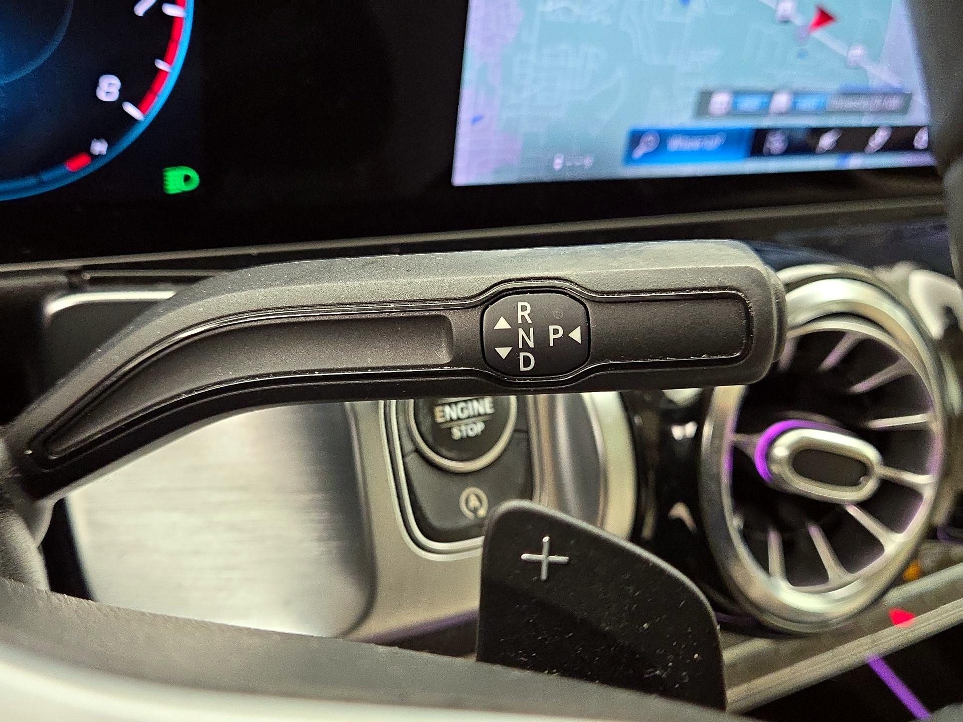 Thumbnail: 2021 Mercedes-Benz GLB - 18