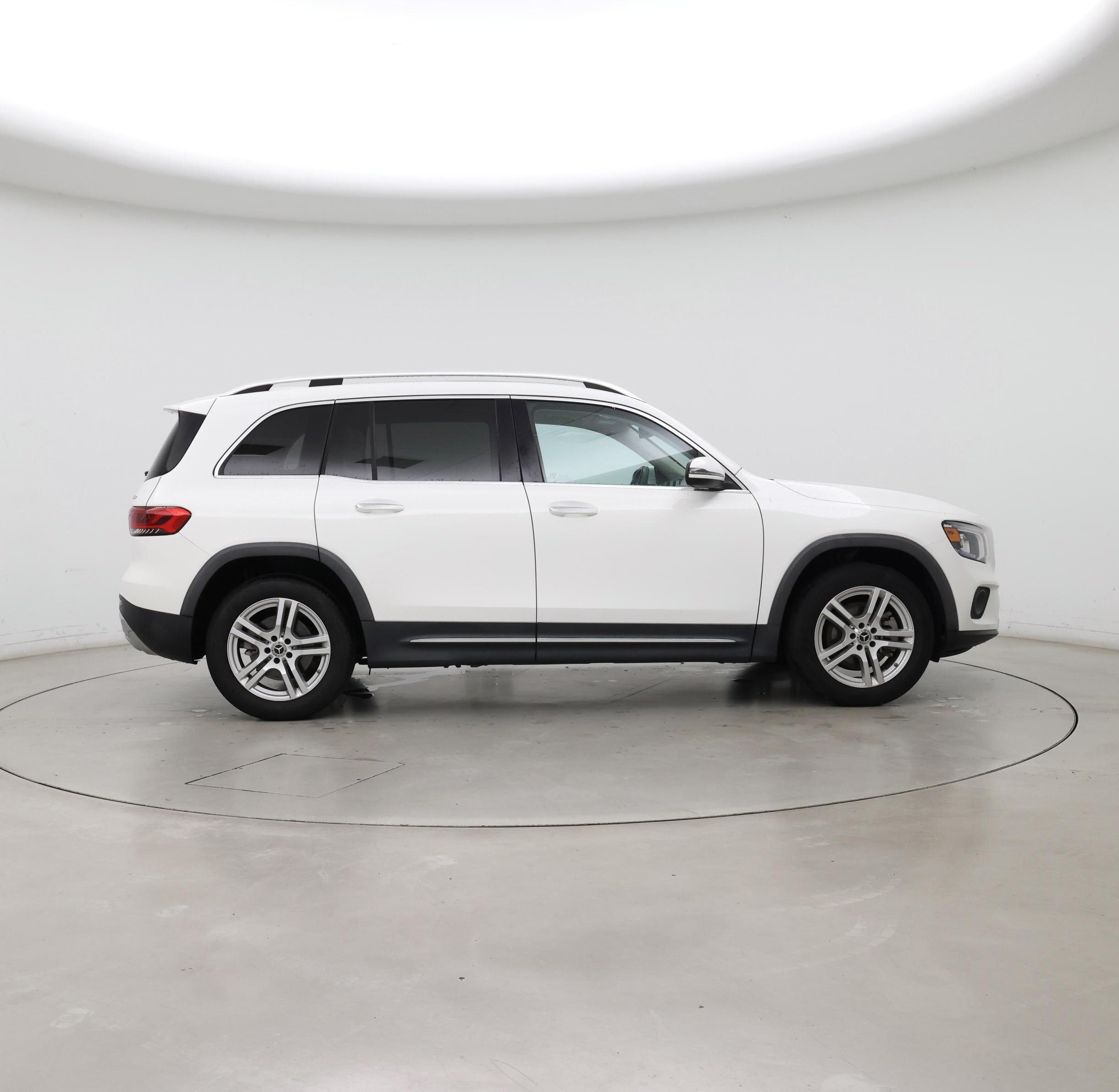 Thumbnail: 2021 Mercedes-Benz GLB - 7