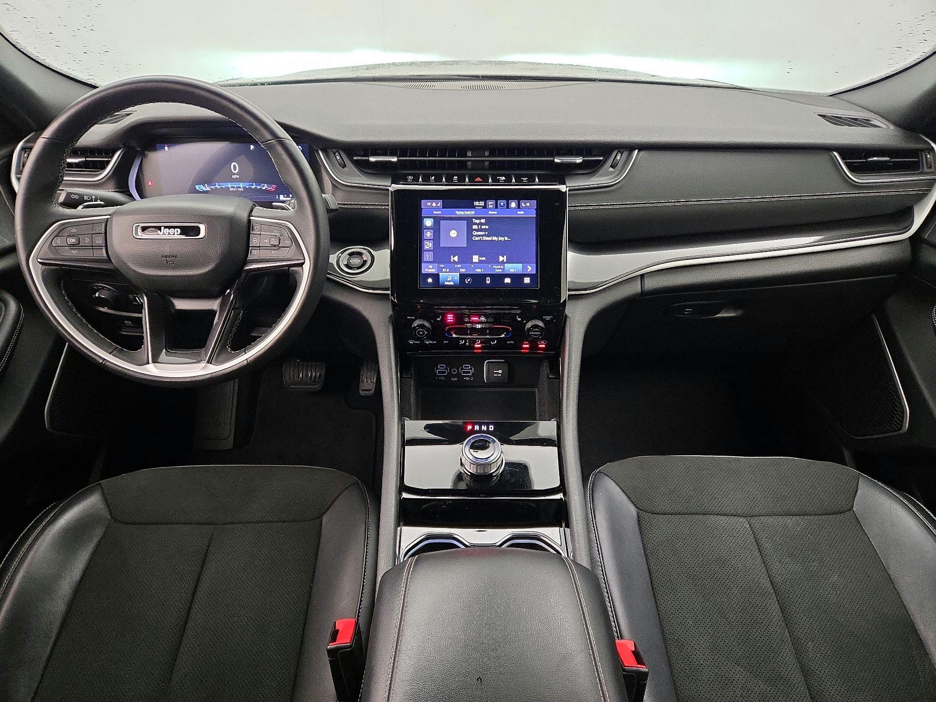 Thumbnail: 2022 Jeep Grand Cherokee L - 9