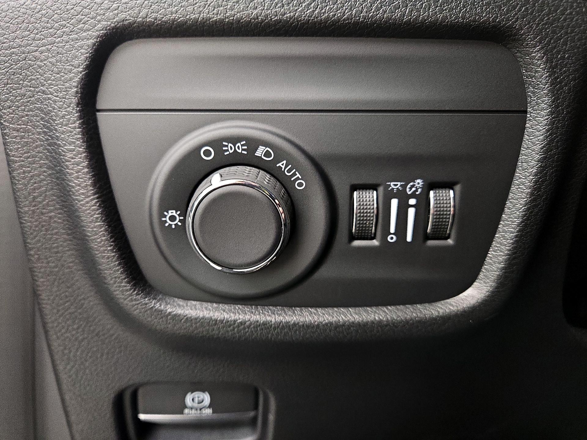 Thumbnail: 2022 Jeep Grand Cherokee L - 13