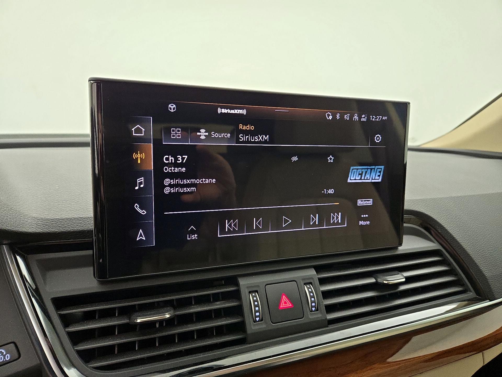 Thumbnail: 2022 Audi Q5 - 15