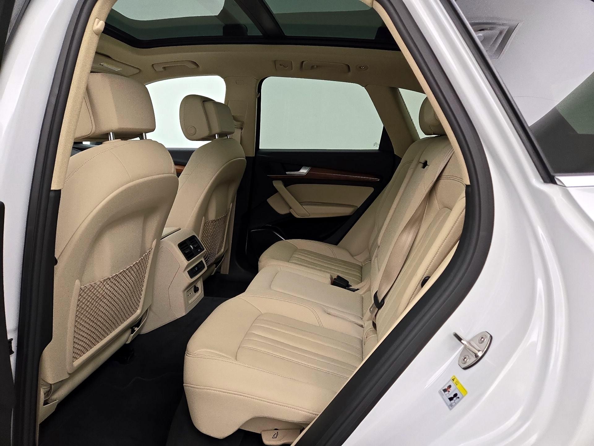 Thumbnail: 2022 Audi Q5 - 20