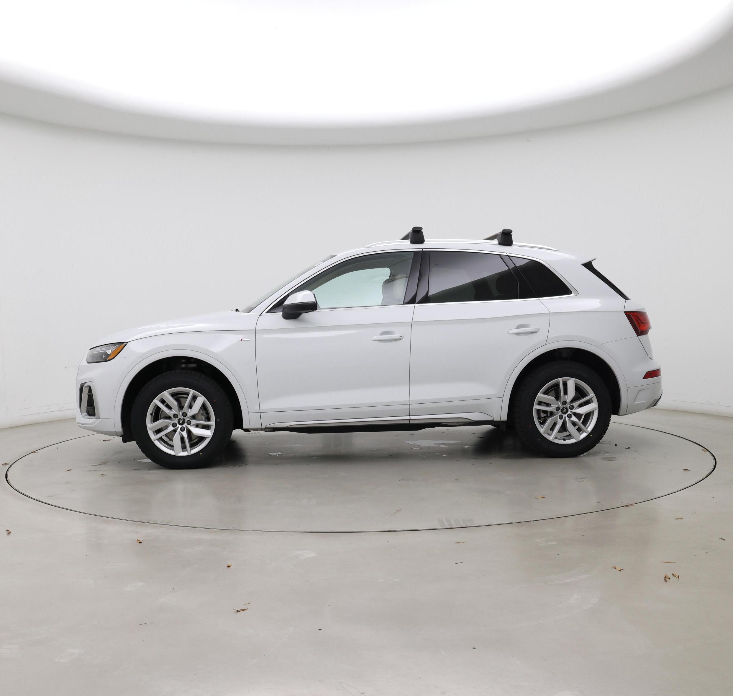 Thumbnail: 2022 Audi Q5 - 3