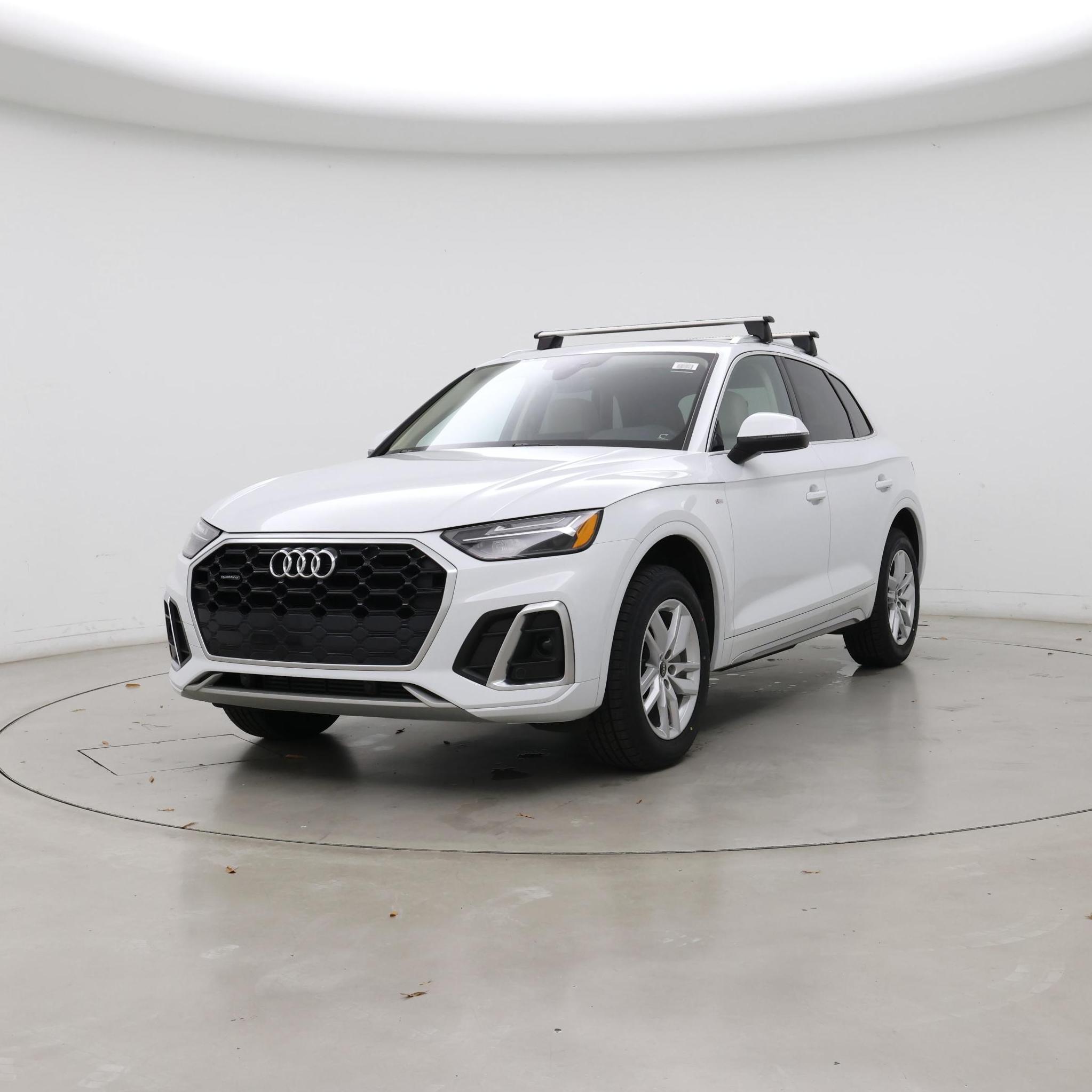 Thumbnail: 2022 Audi Q5 - 4