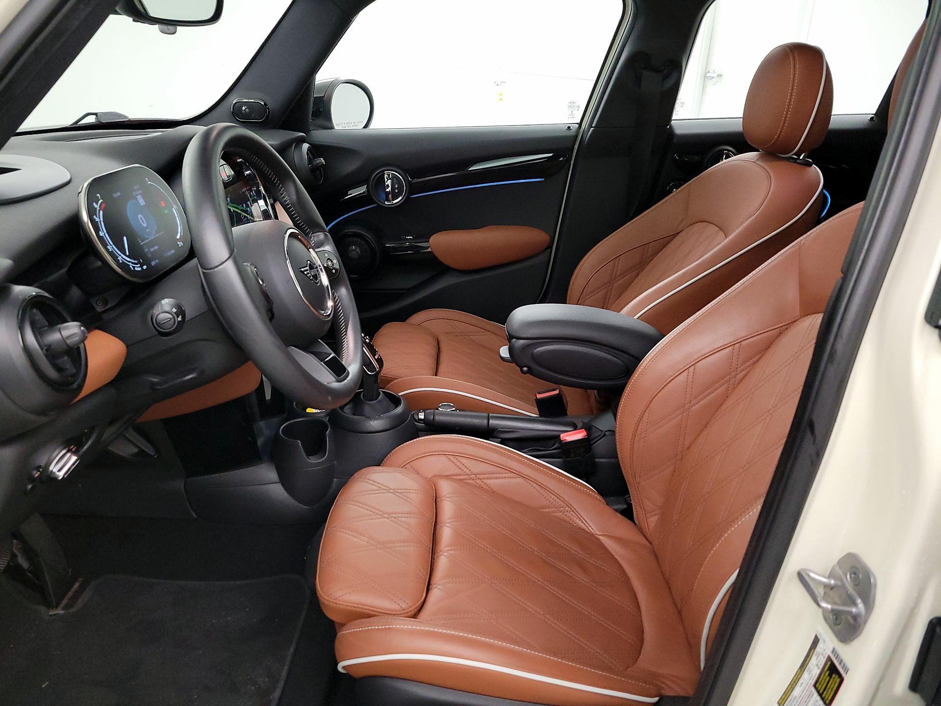 Thumbnail: 2023 MINI Cooper Hardtop - 11