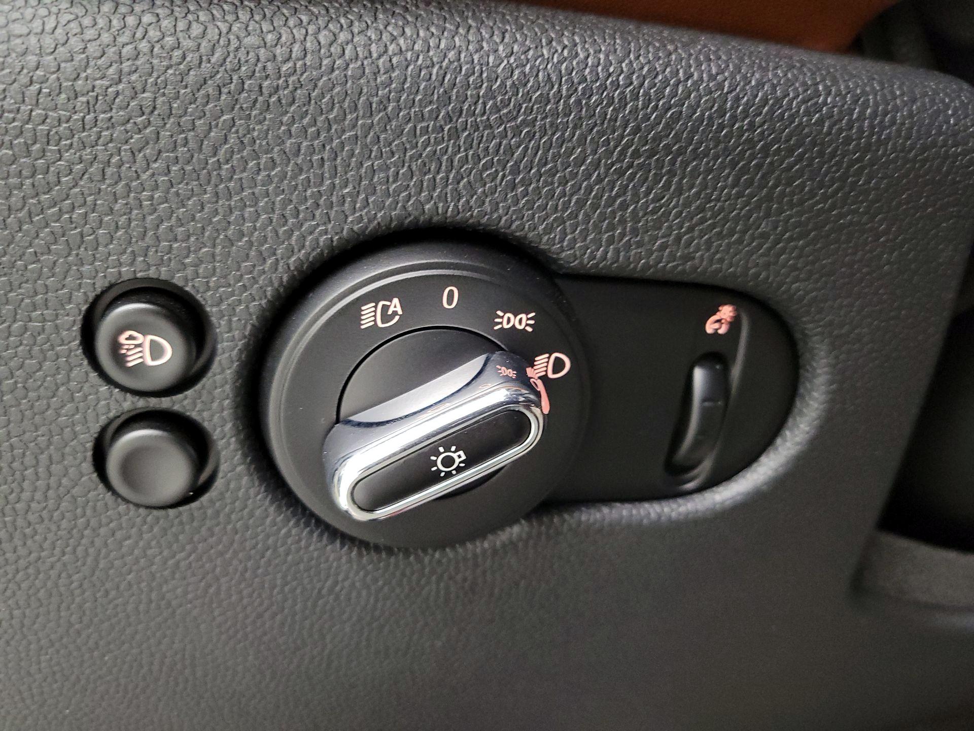 Thumbnail: 2023 MINI Cooper Hardtop - 13