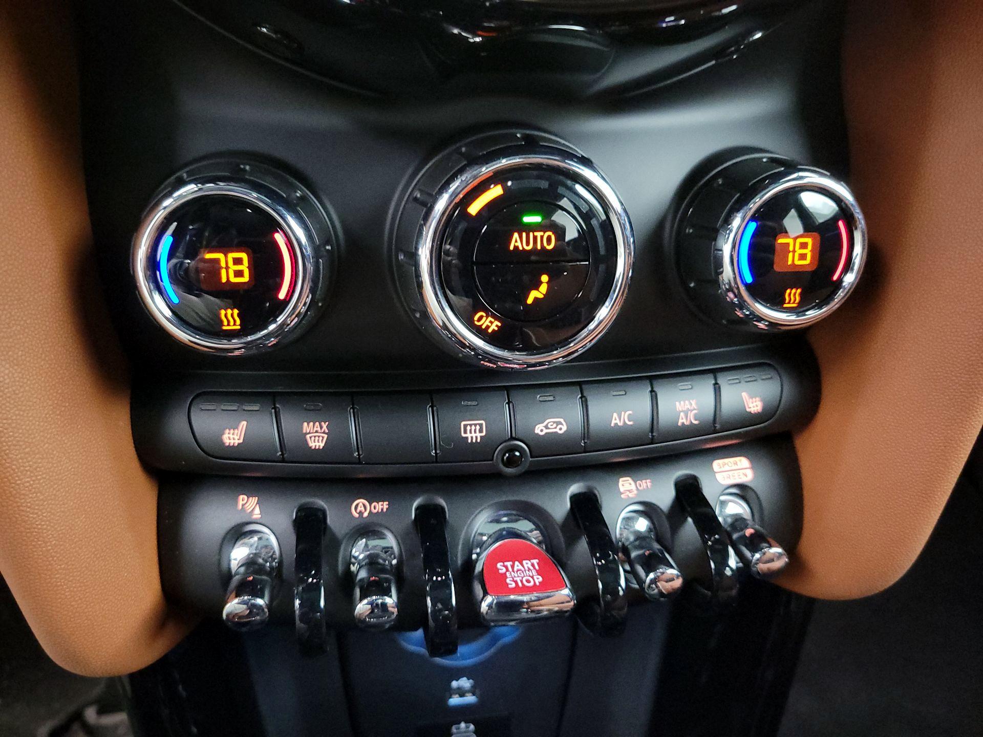 Thumbnail: 2023 MINI Cooper Hardtop - 17