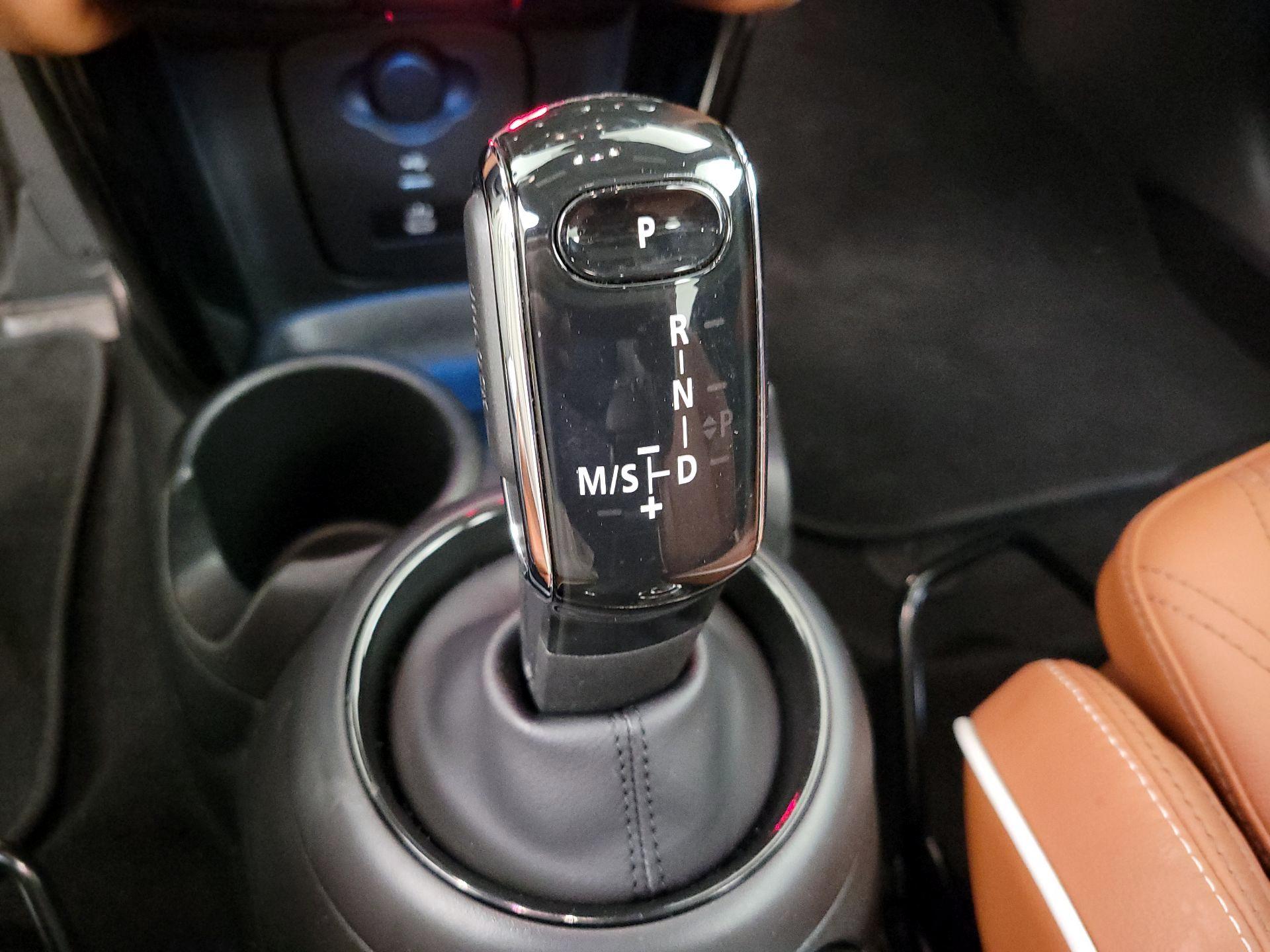 Thumbnail: 2023 MINI Cooper Hardtop - 18