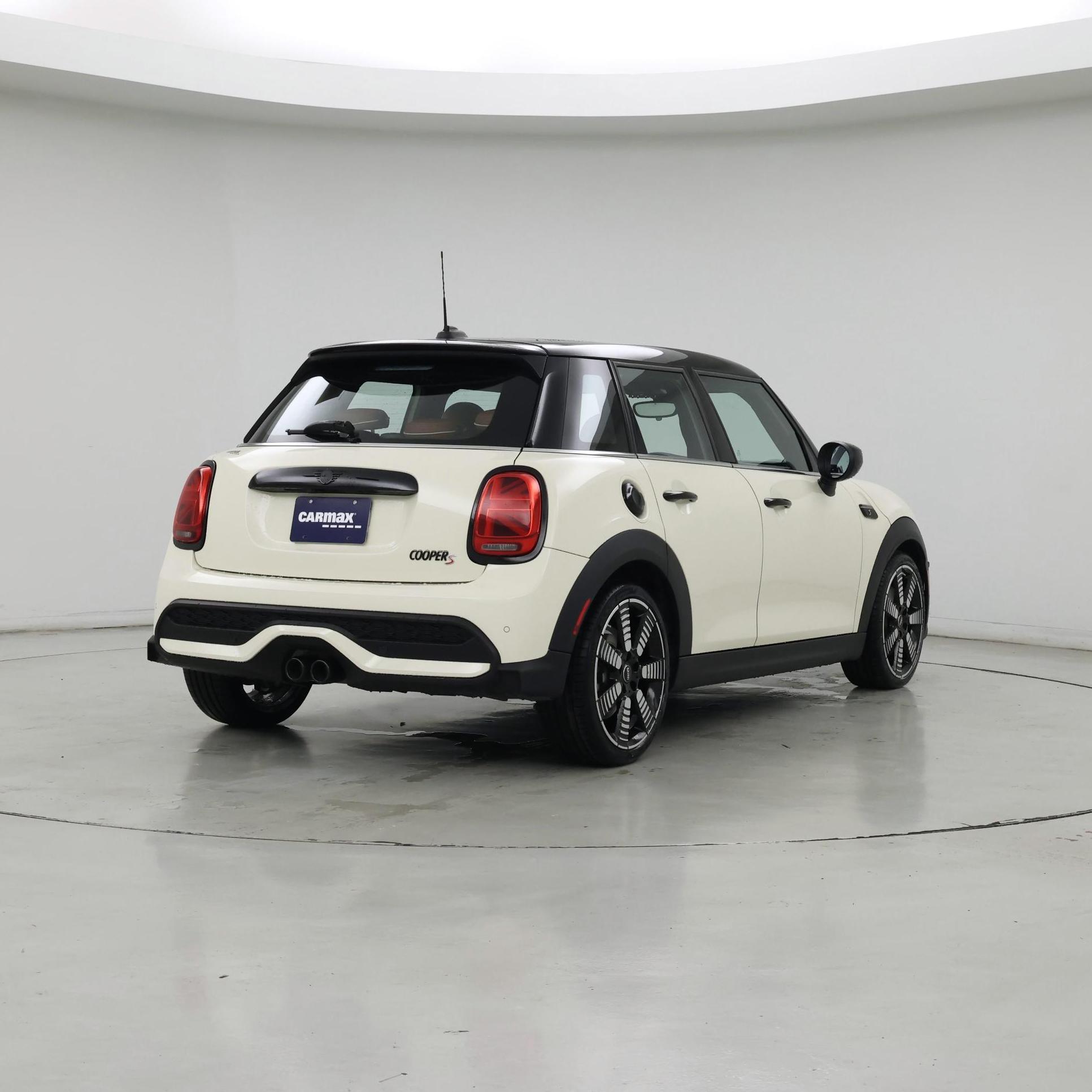 Thumbnail: 2023 MINI Cooper Hardtop - 8