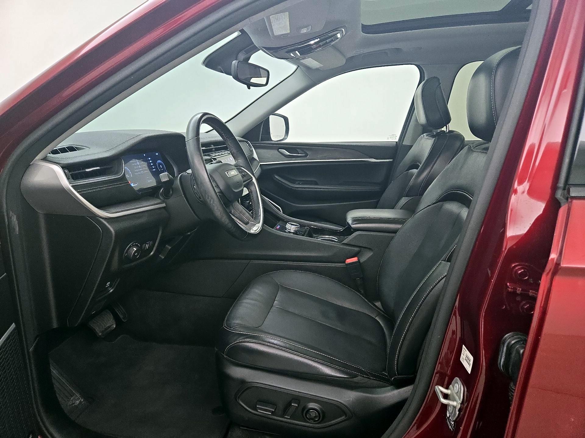 Thumbnail: 2021 Jeep Grand Cherokee L - 11