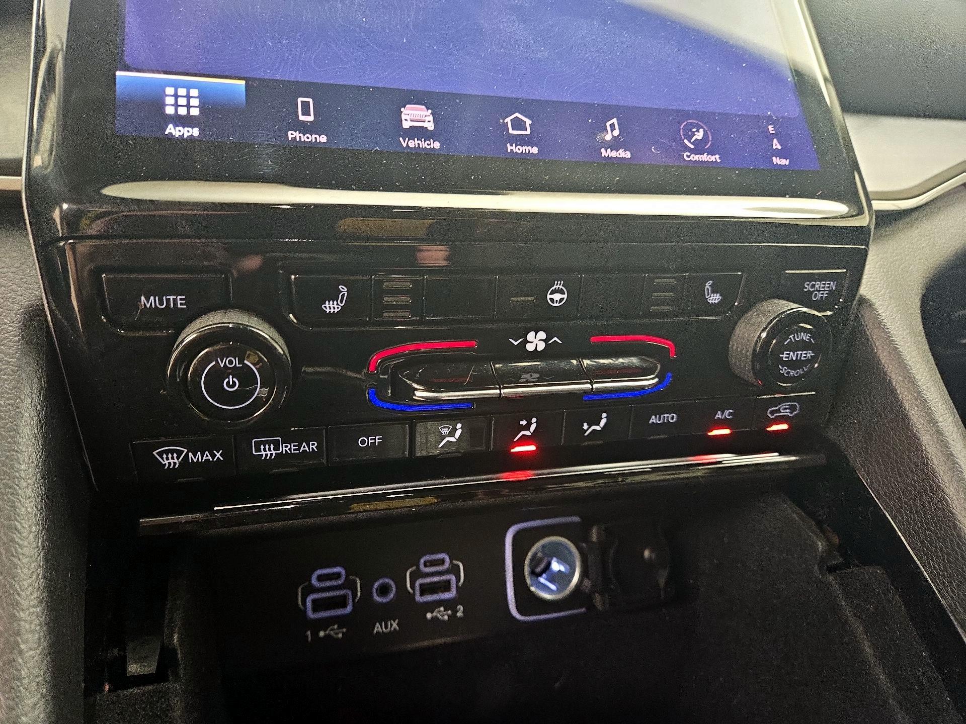 Thumbnail: 2021 Jeep Grand Cherokee L - 16