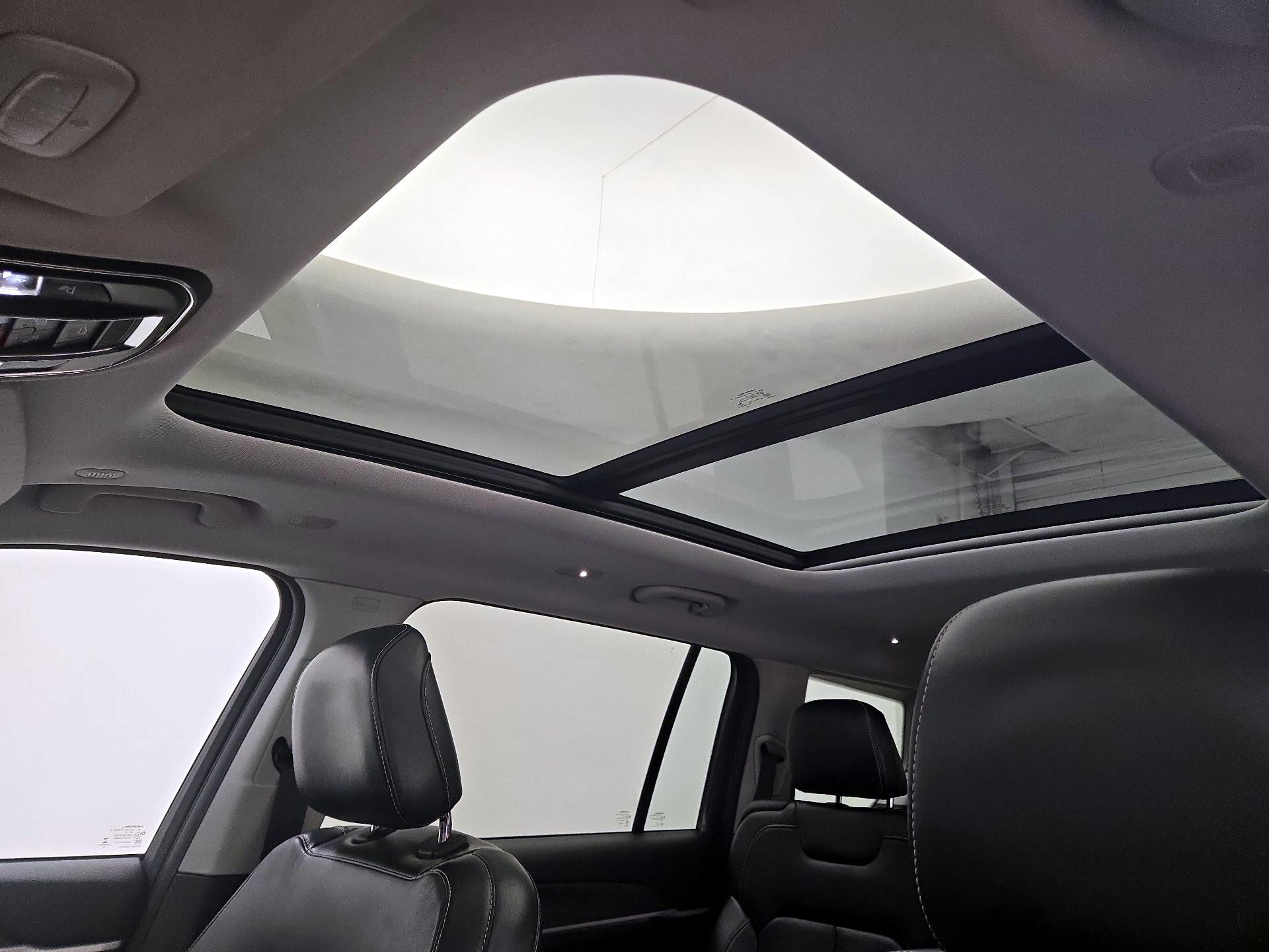 Thumbnail: 2021 Jeep Grand Cherokee L - 19