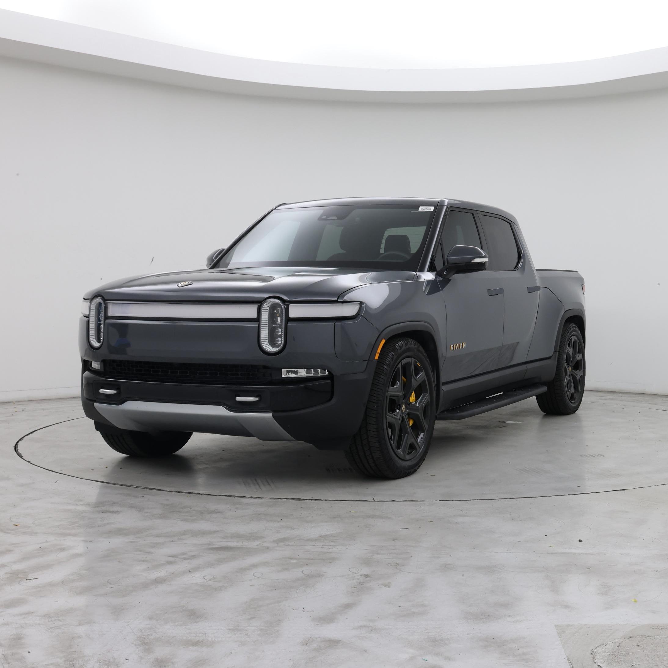 Thumbnail: 2023 Rivian R1T - 4