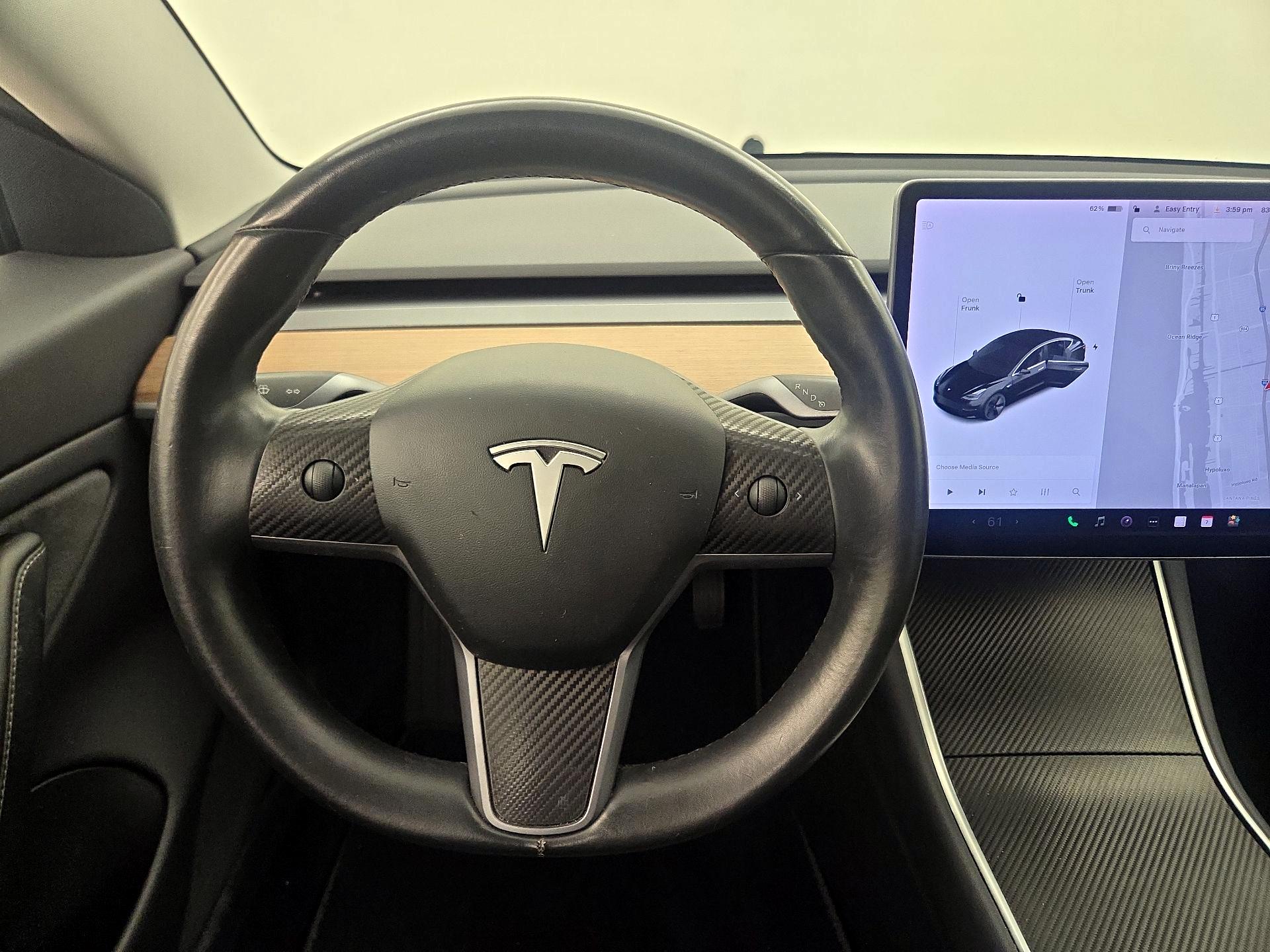 Thumbnail: 2019 Tesla Model 3 - 10