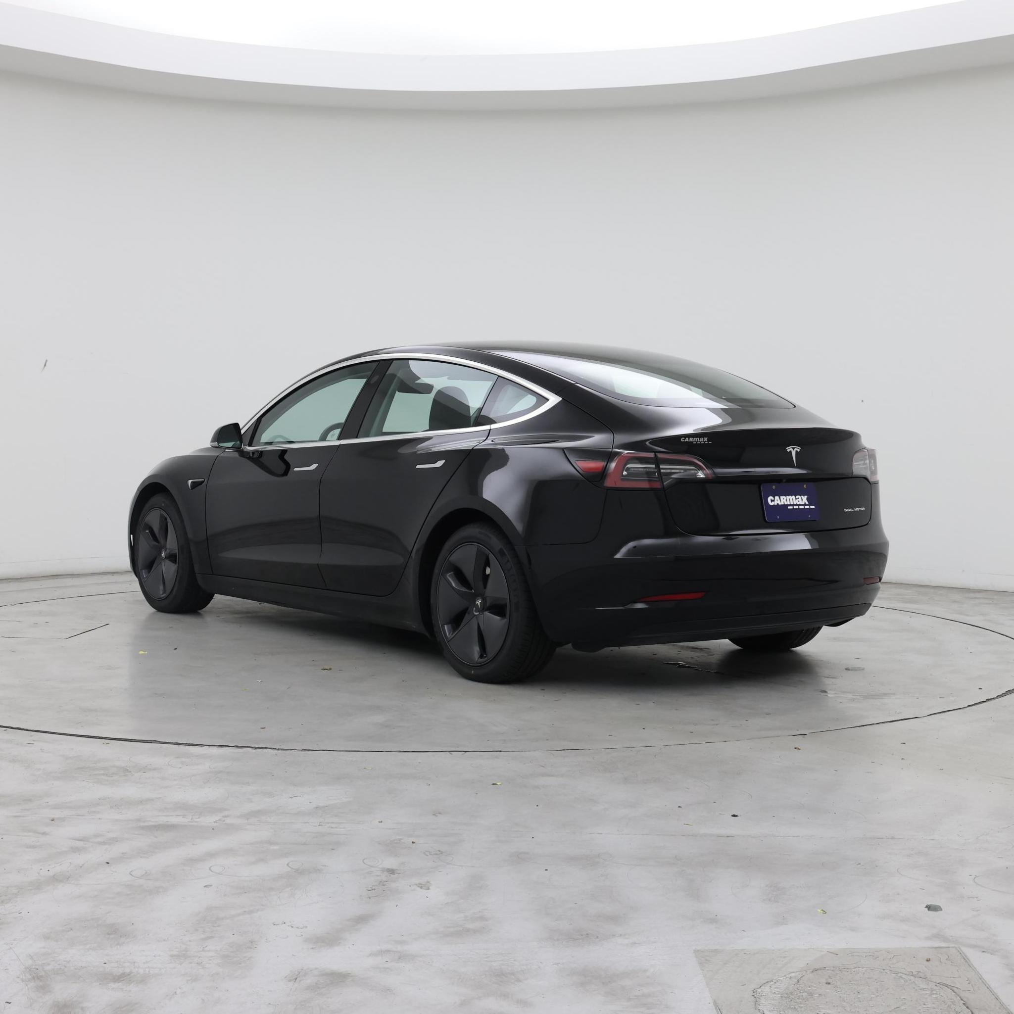 Thumbnail: 2019 Tesla Model 3 - 2