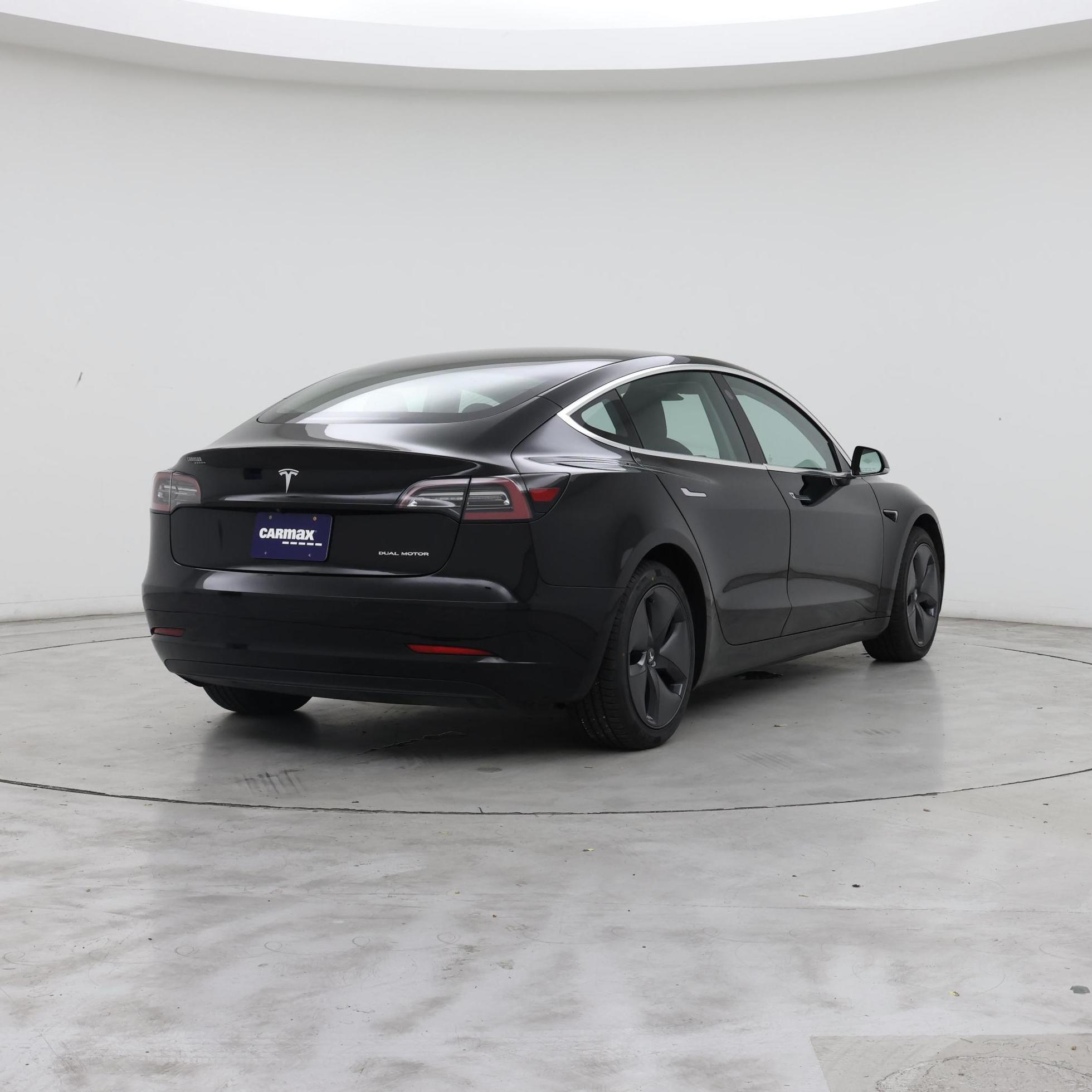 Thumbnail: 2019 Tesla Model 3 - 8
