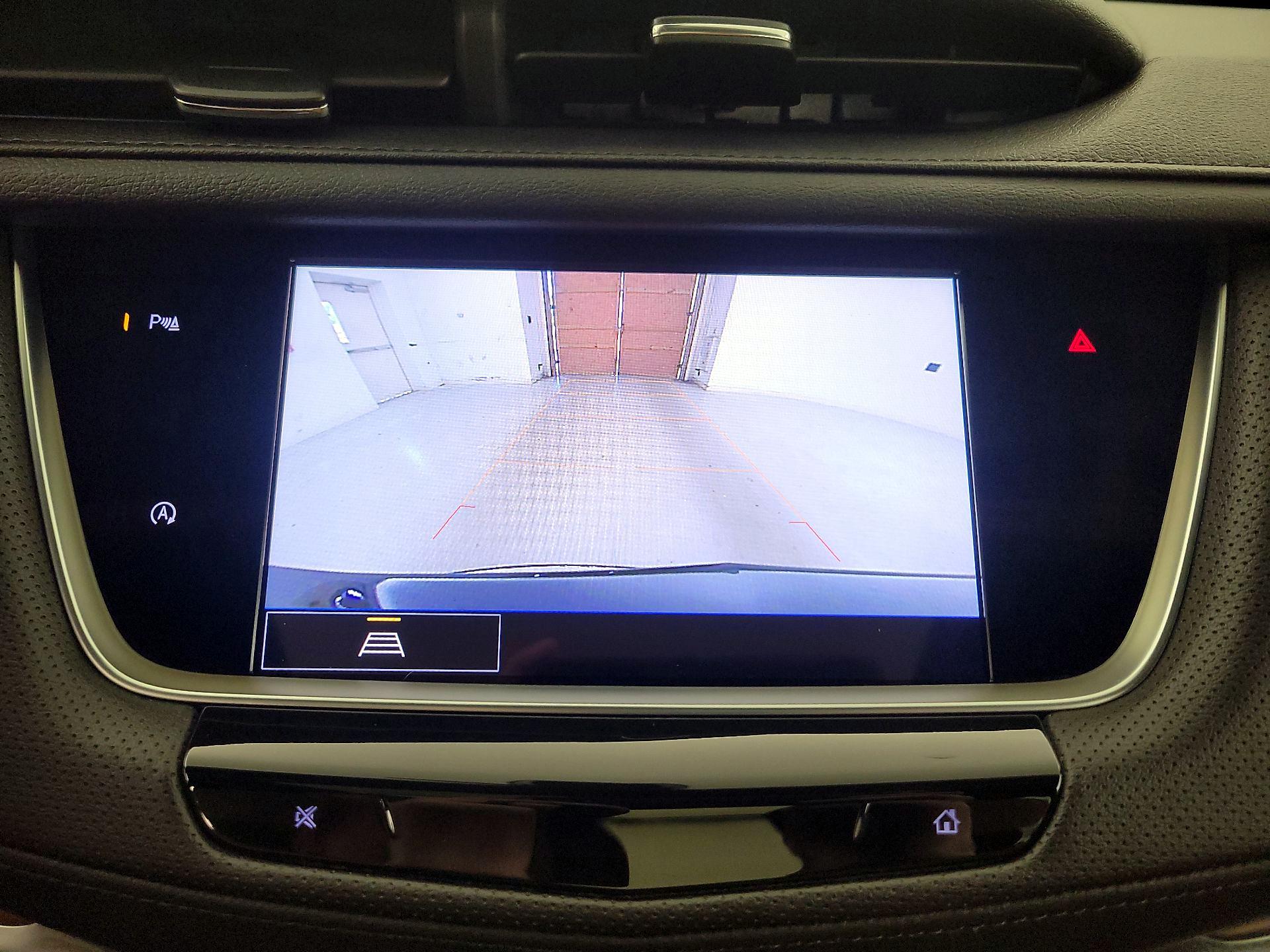 Thumbnail: 2022 Cadillac XT5 - 14