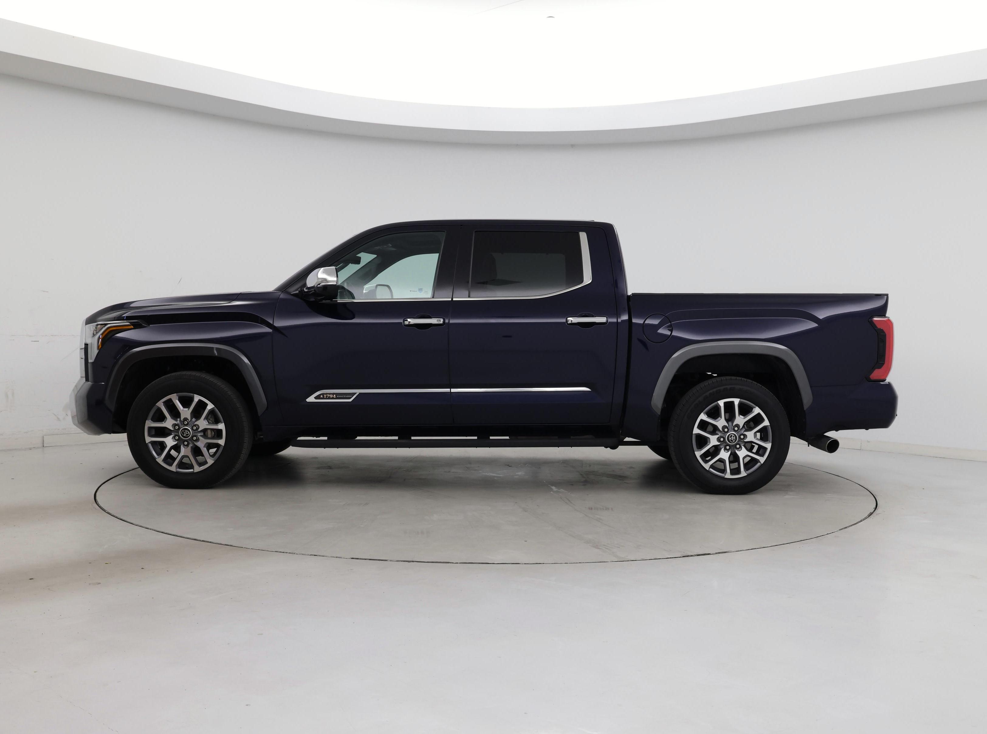 Thumbnail: 2023 Toyota Tundra - 3