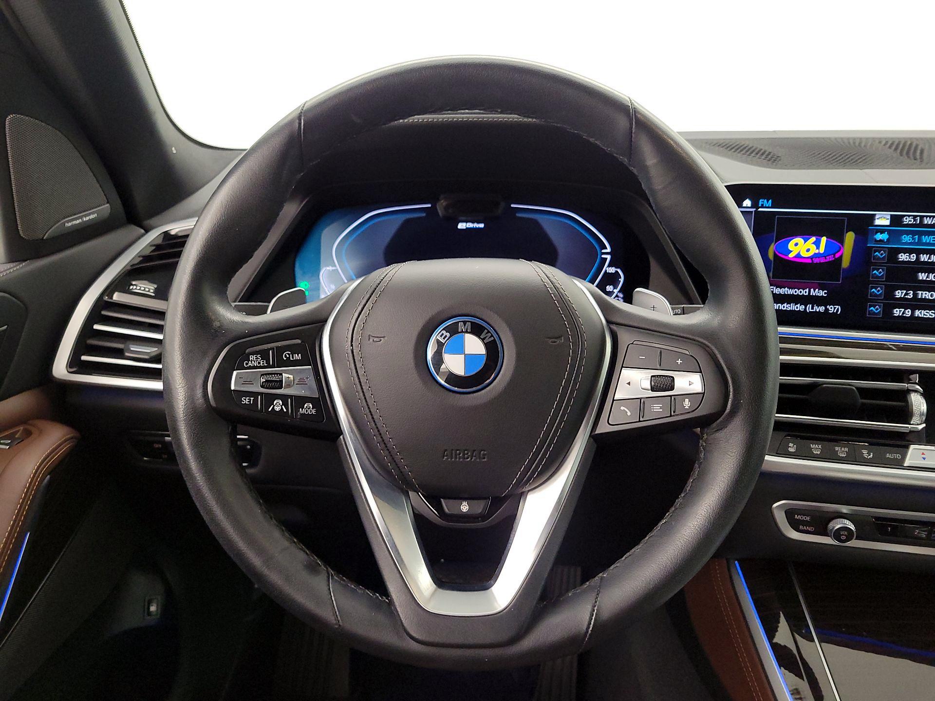 Thumbnail: 2023 BMW X5 - 10