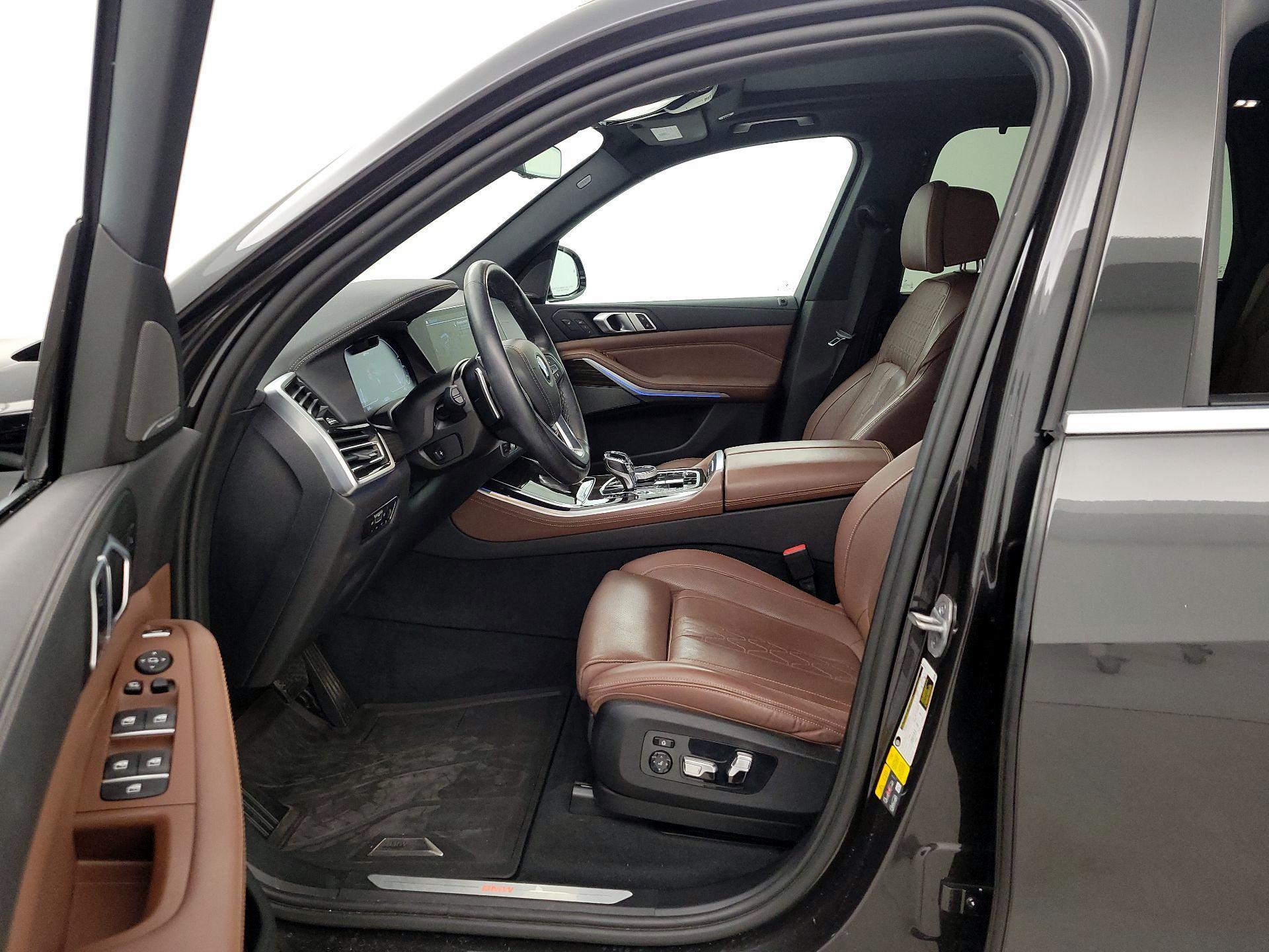 Thumbnail: 2023 BMW X5 - 11