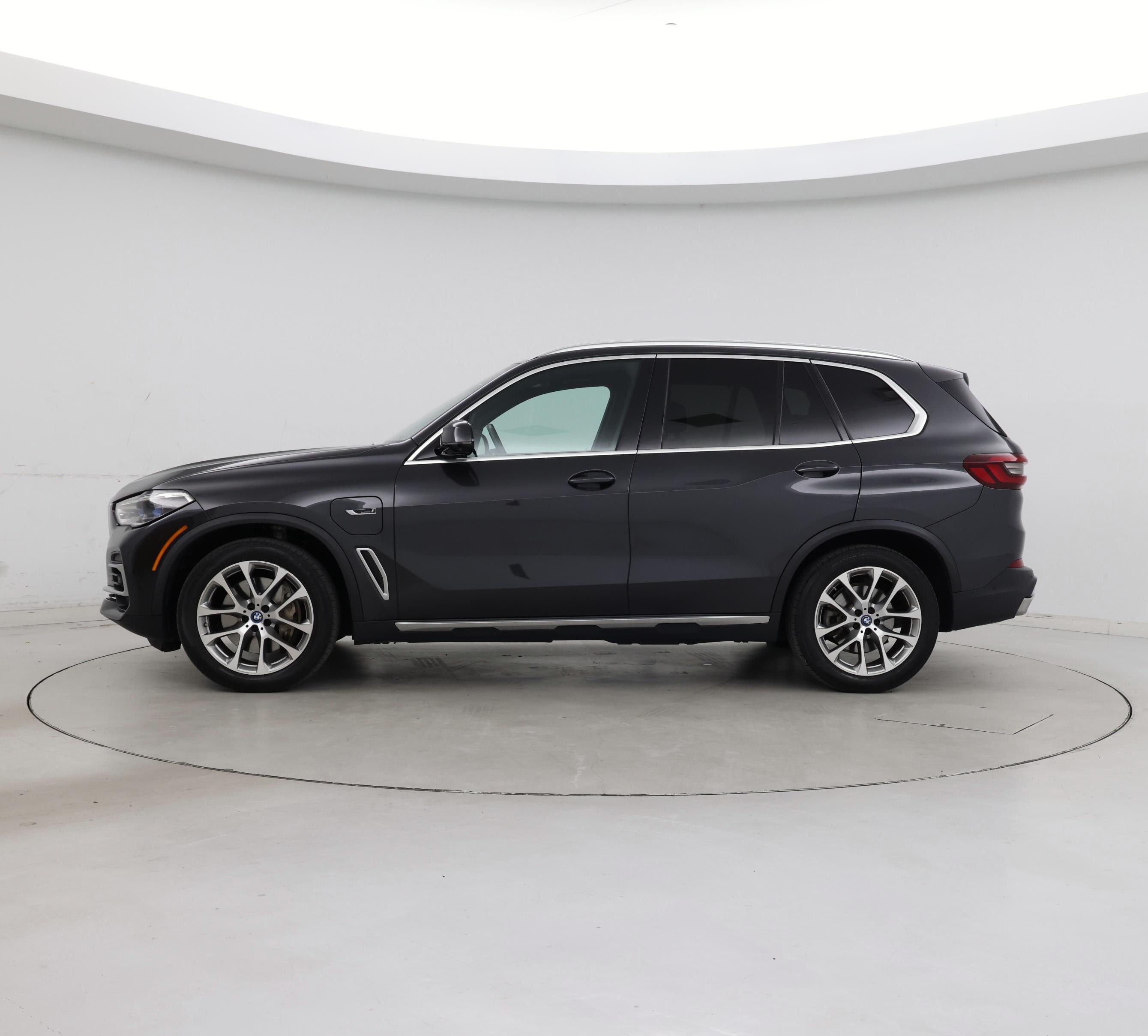 Thumbnail: 2023 BMW X5 - 3