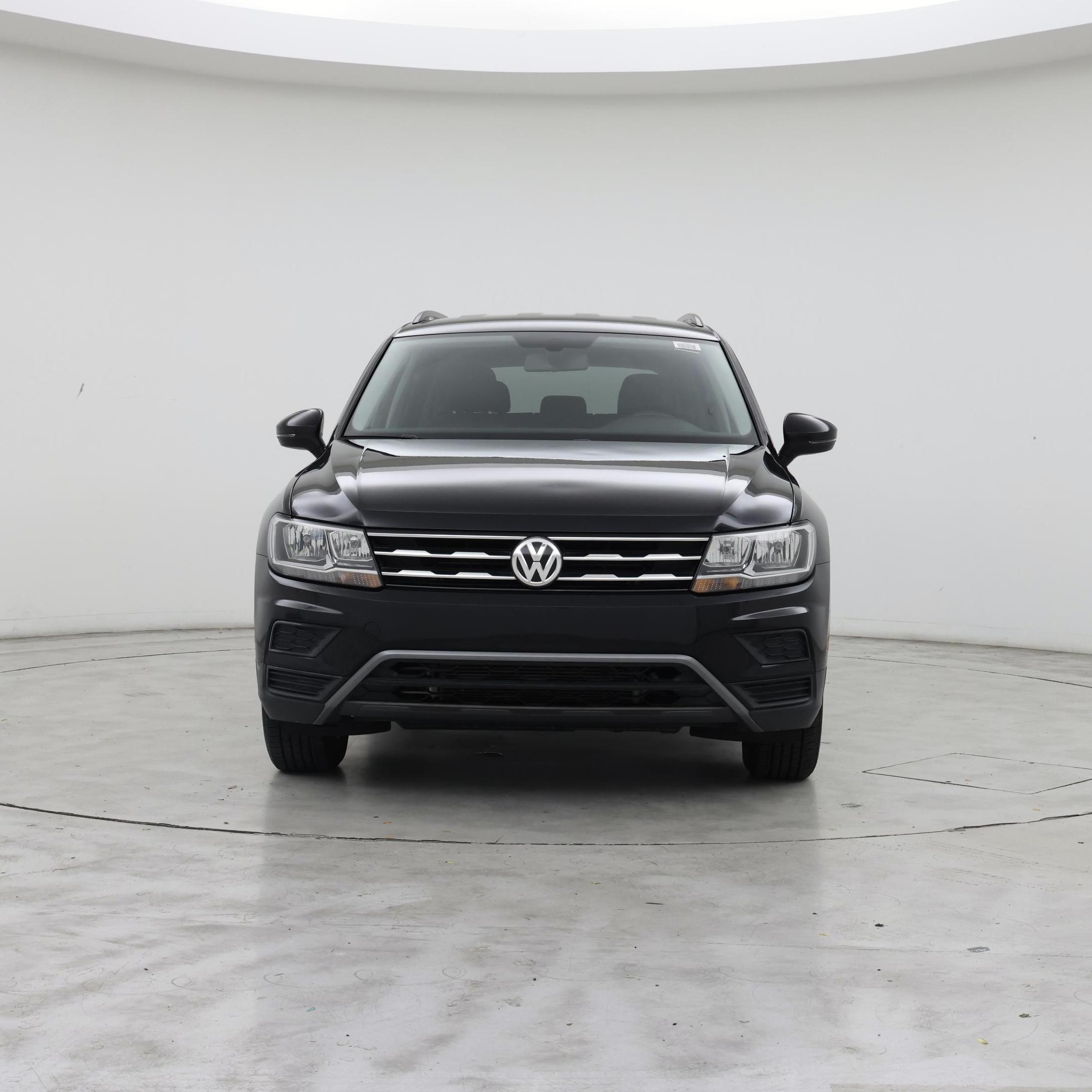 Thumbnail: 2018 Volkswagen Tiguan - 5