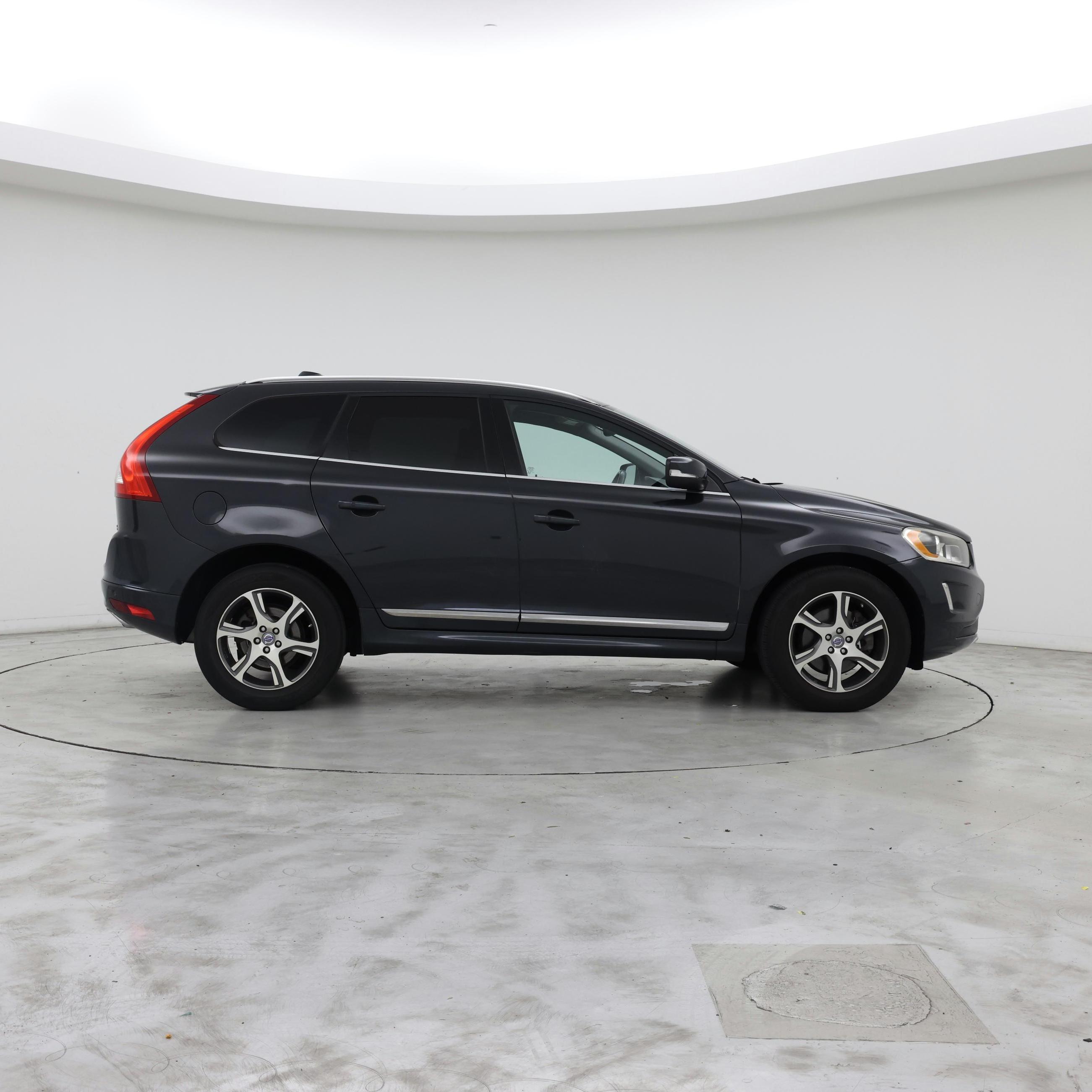 Thumbnail: 2015 Volvo XC60 - 7