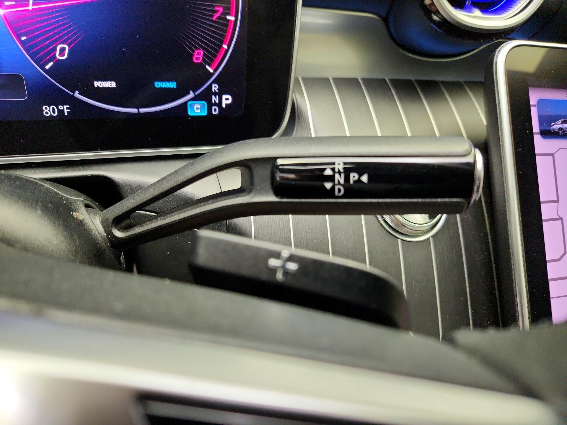 Thumbnail: 2023 Mercedes-Benz C-Class - 17