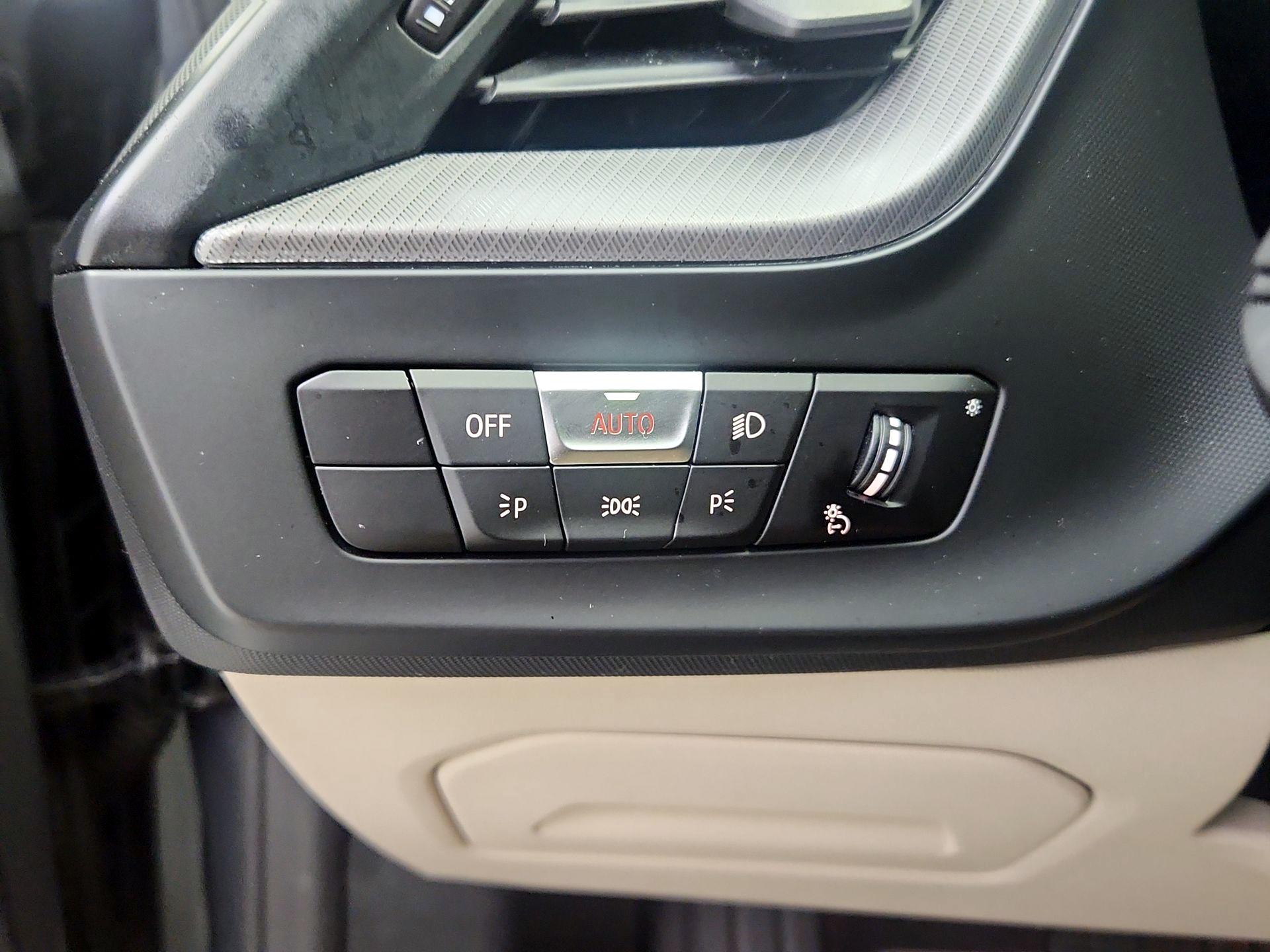 Thumbnail: 2022 BMW 2 Series - 13