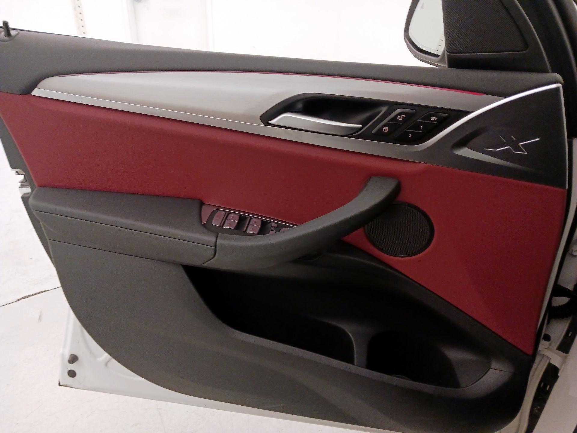 Thumbnail: 2024 BMW X3 - 12