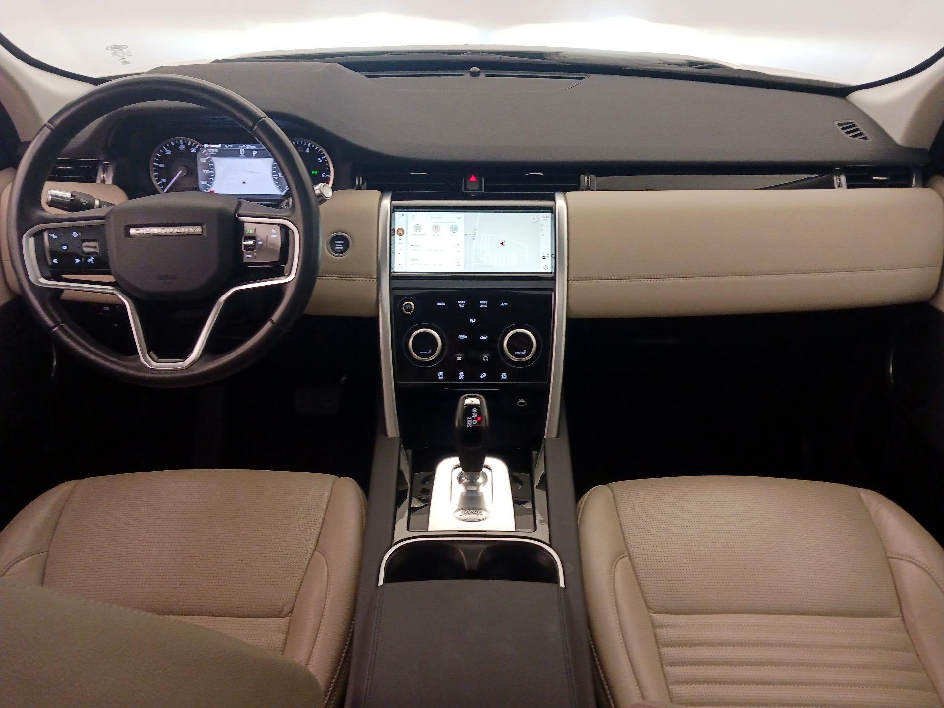 Thumbnail: 2022 Land Rover Discovery Sport - 9