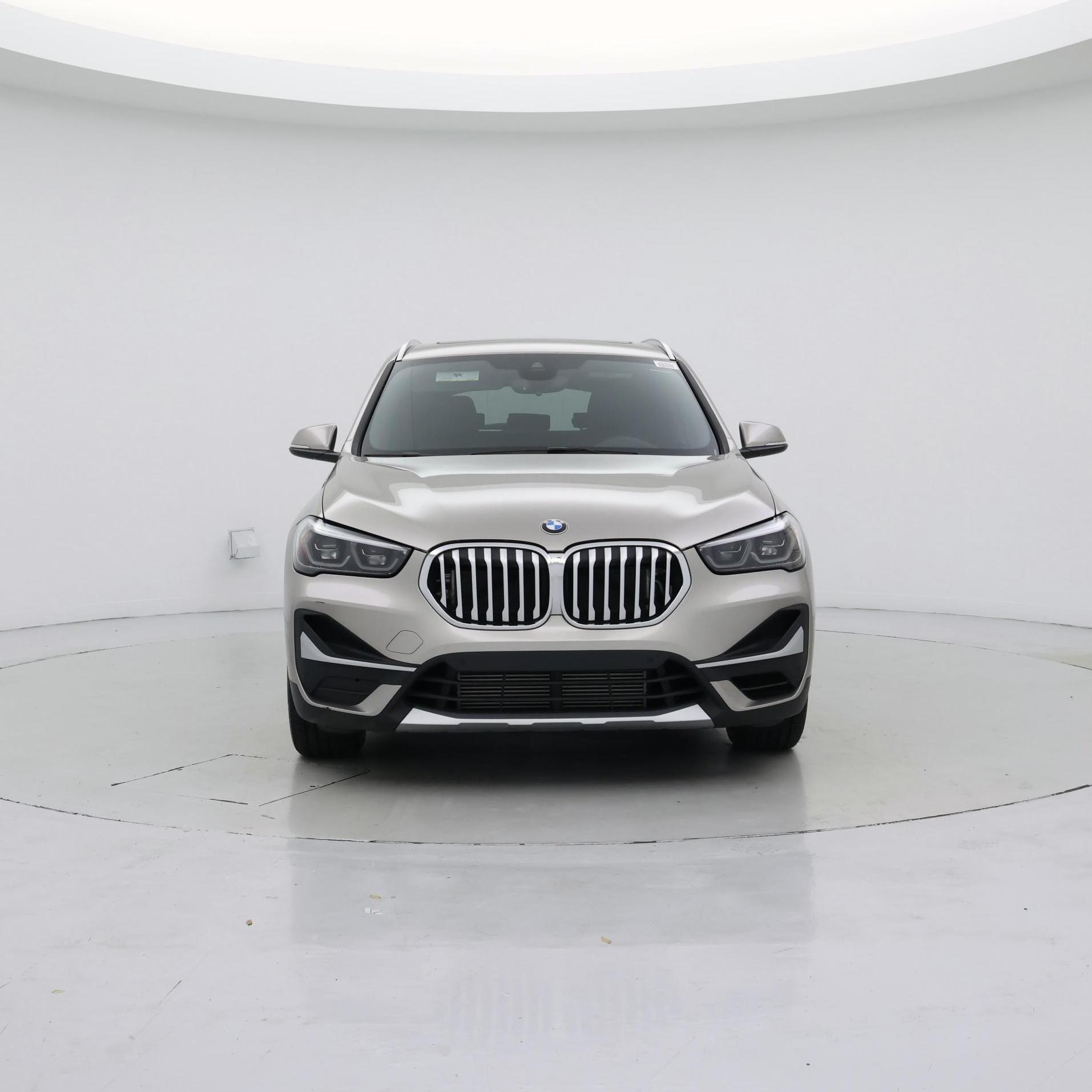 Thumbnail: 2022 BMW X1 - 5