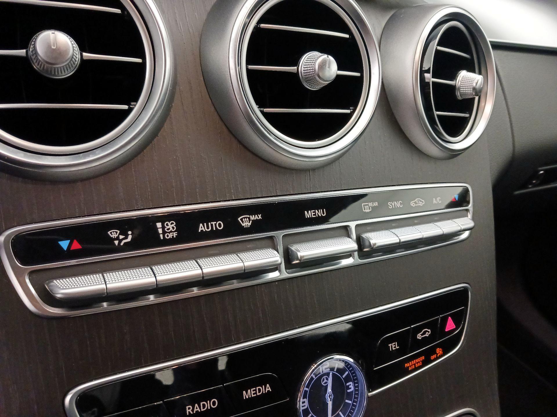 Thumbnail: 2021 Mercedes-Benz C-Class - 16