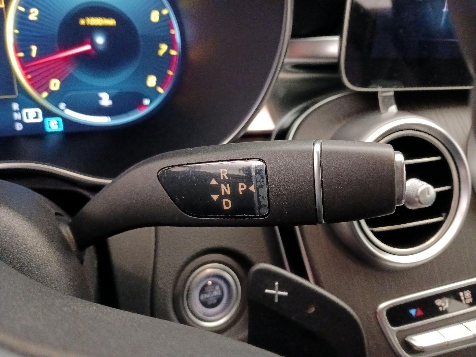 Thumbnail: 2021 Mercedes-Benz C-Class - 17