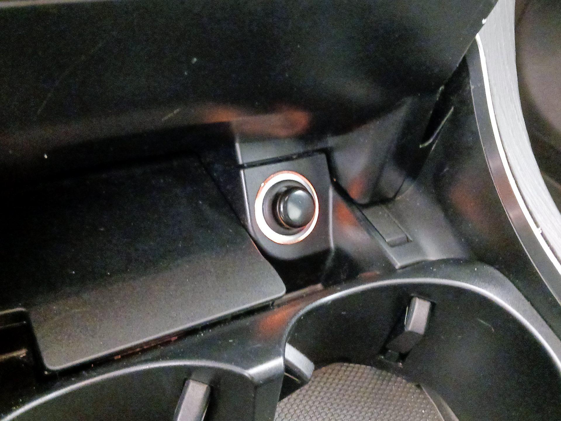 Thumbnail: 2021 Mercedes-Benz C-Class - 18