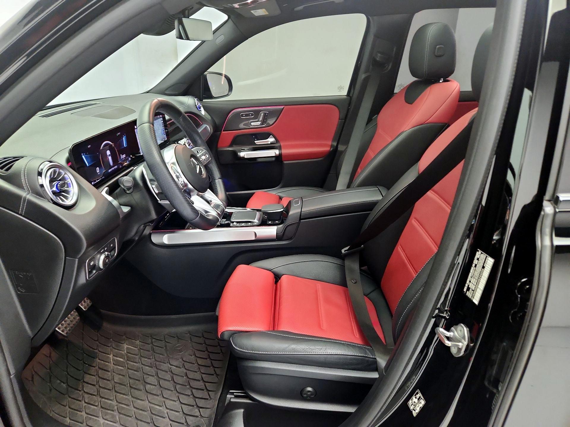 Thumbnail: 2022 Mercedes-Benz GLB - 11