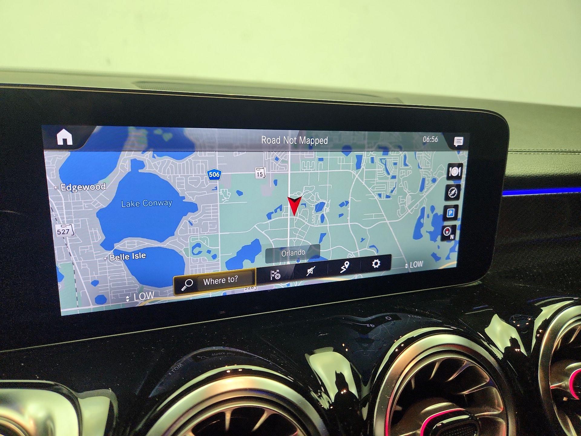 Thumbnail: 2022 Mercedes-Benz GLB - 14