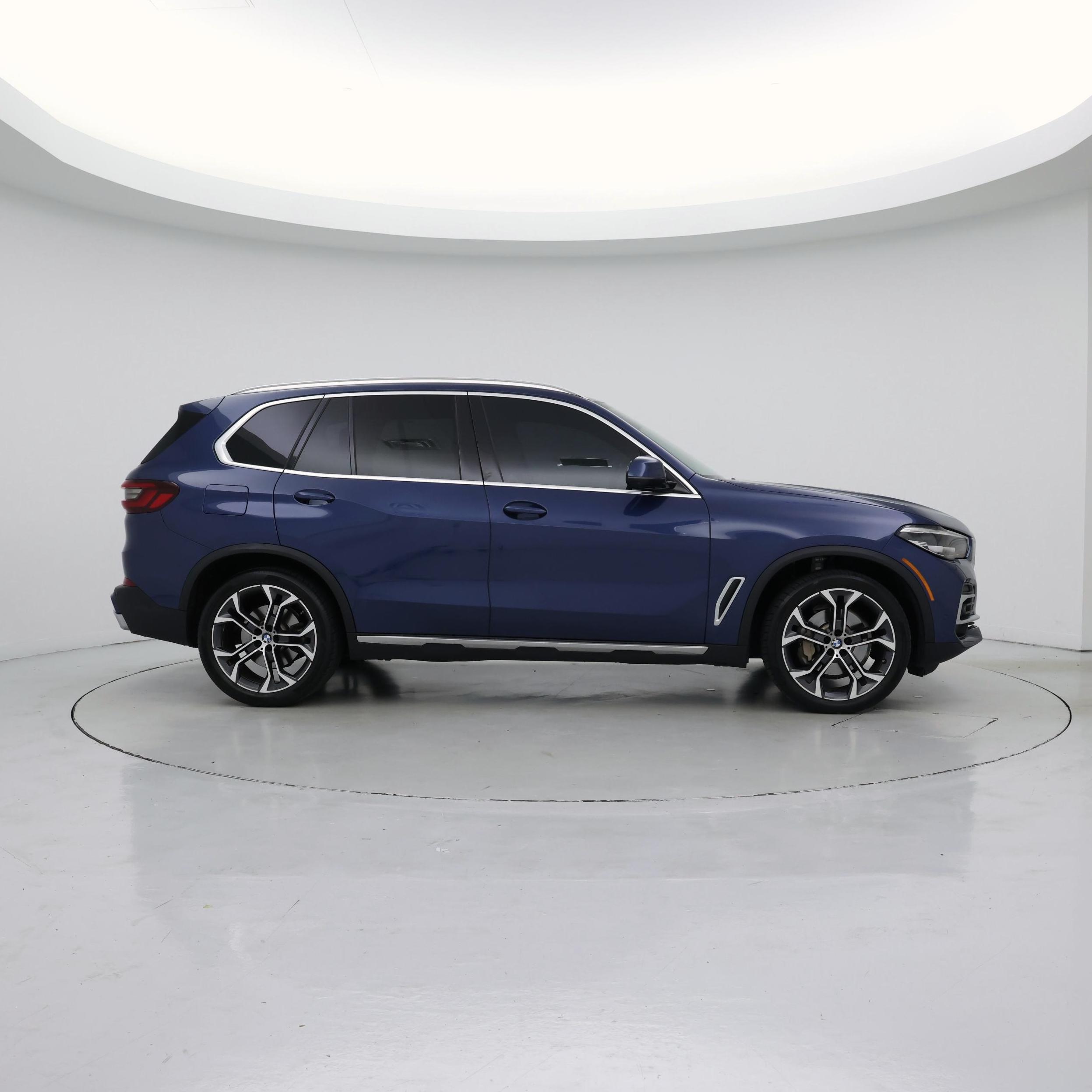 Thumbnail: 2023 BMW X5 - 7