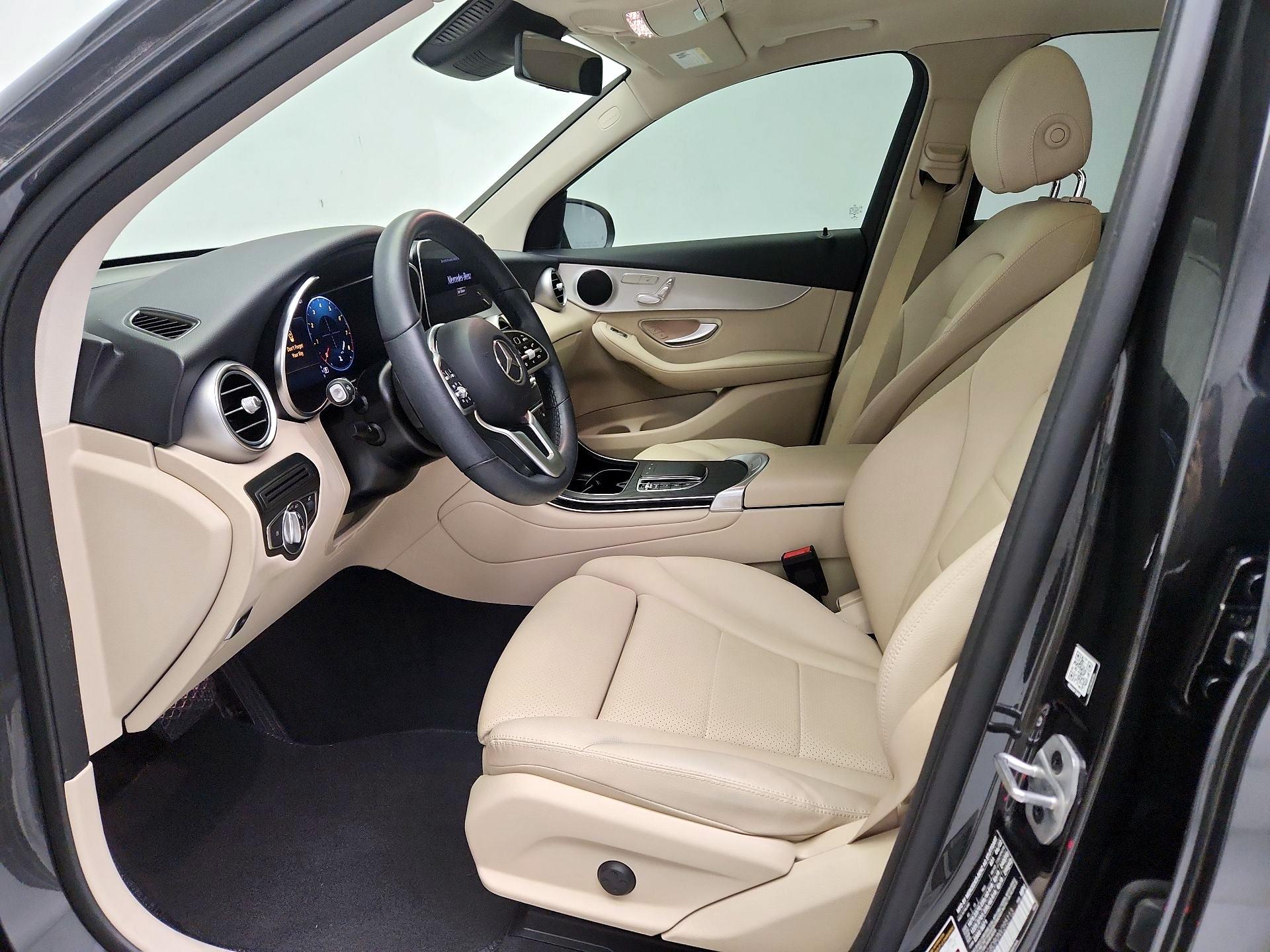 Thumbnail: 2022 Mercedes-Benz GLC - 11