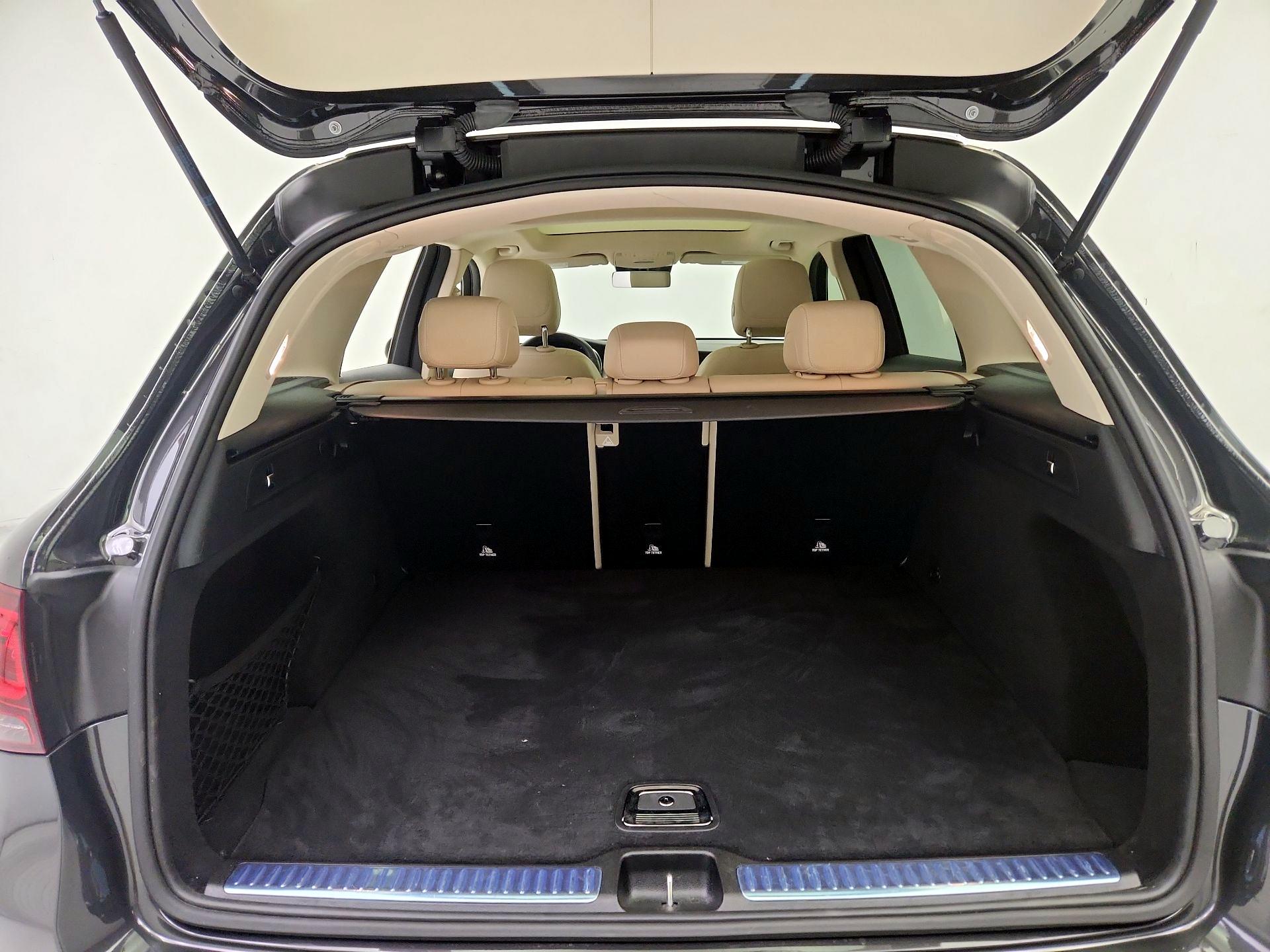 Thumbnail: 2022 Mercedes-Benz GLC - 20