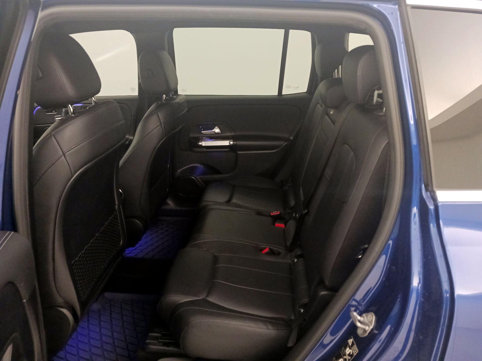 Thumbnail: 2021 Mercedes-Benz GLB - 19