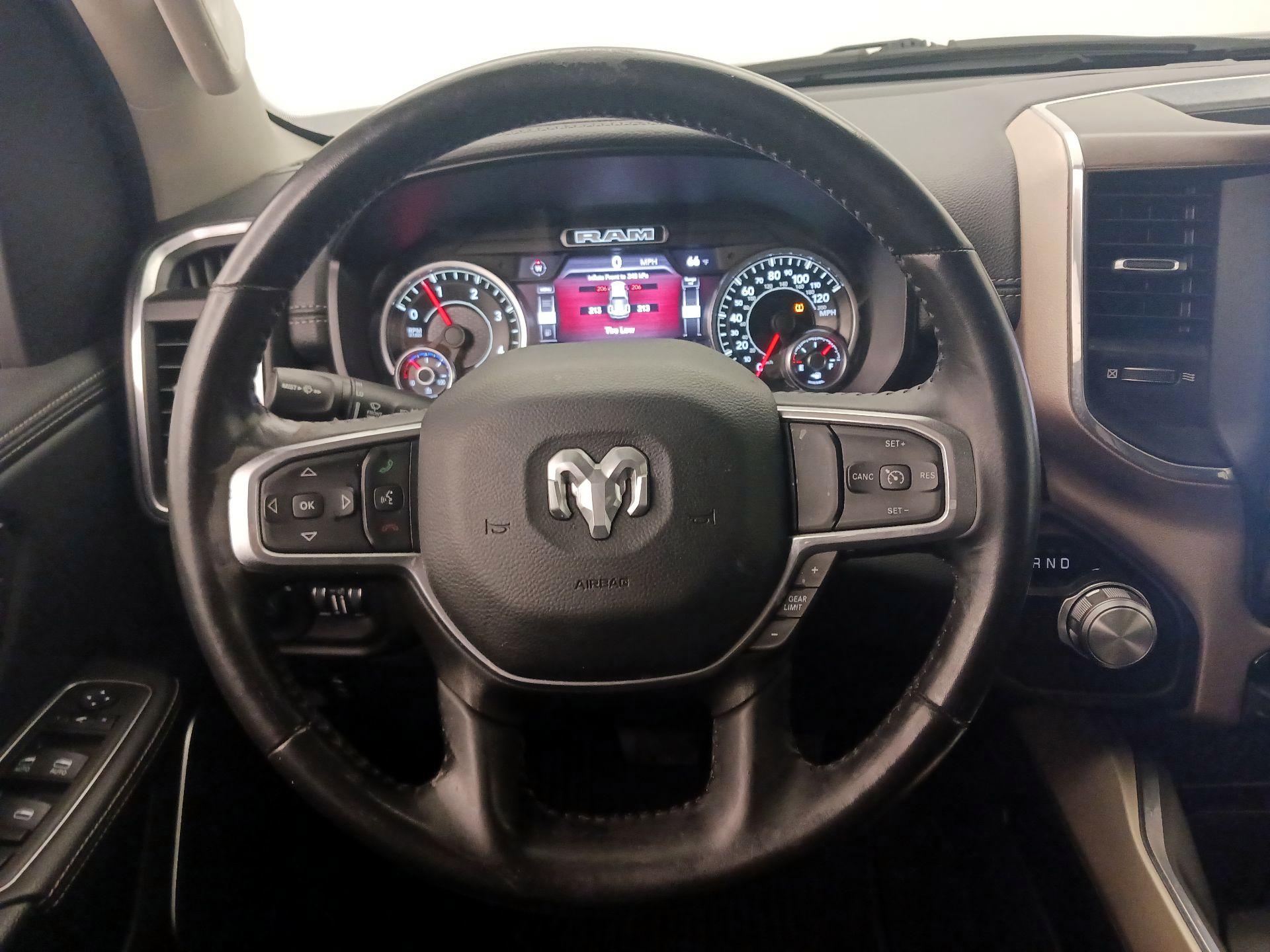 Thumbnail: 2022 RAM 1500 - 10