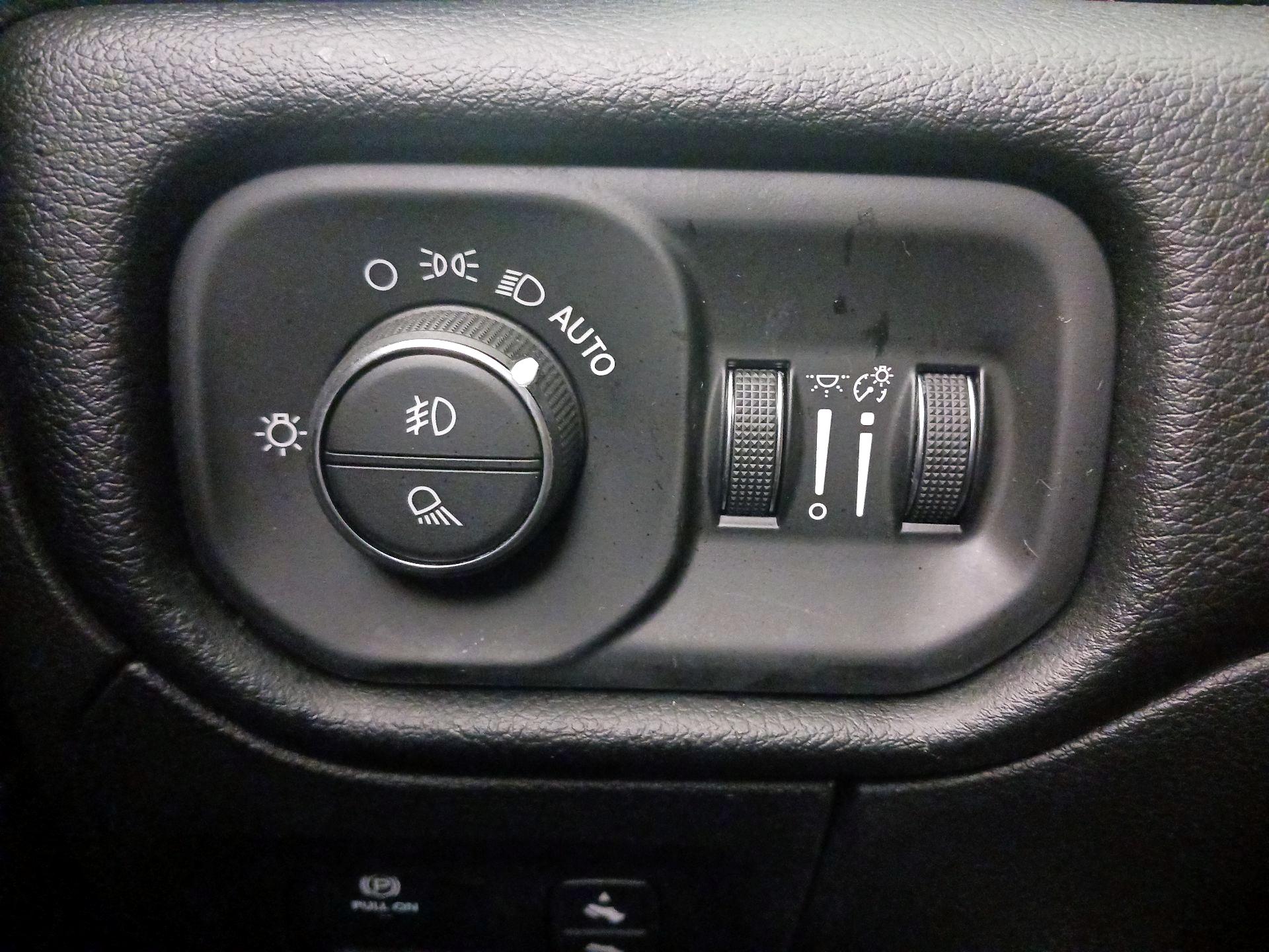 Thumbnail: 2022 RAM 1500 - 13